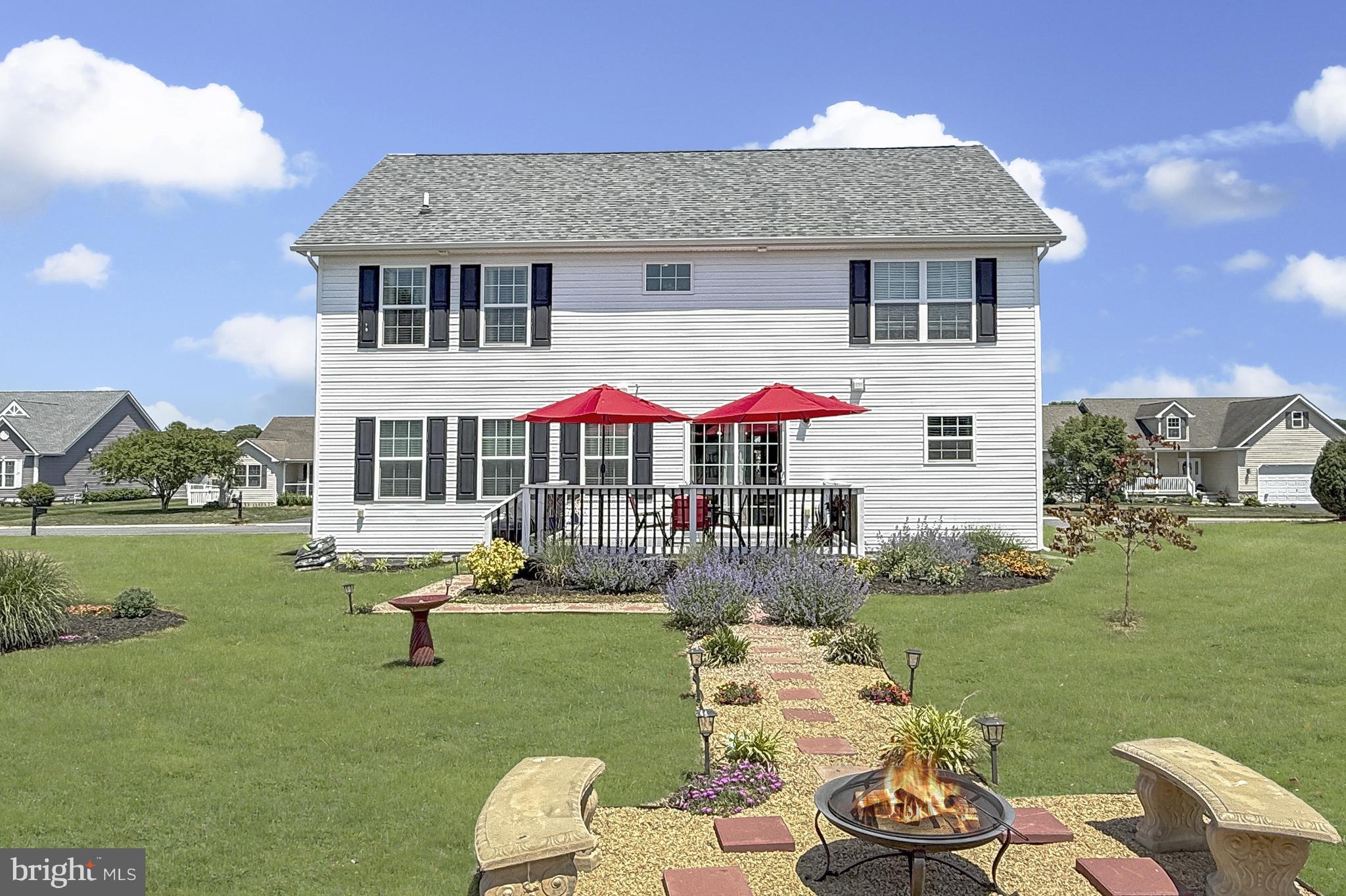 QUAIL LANDING - Residential