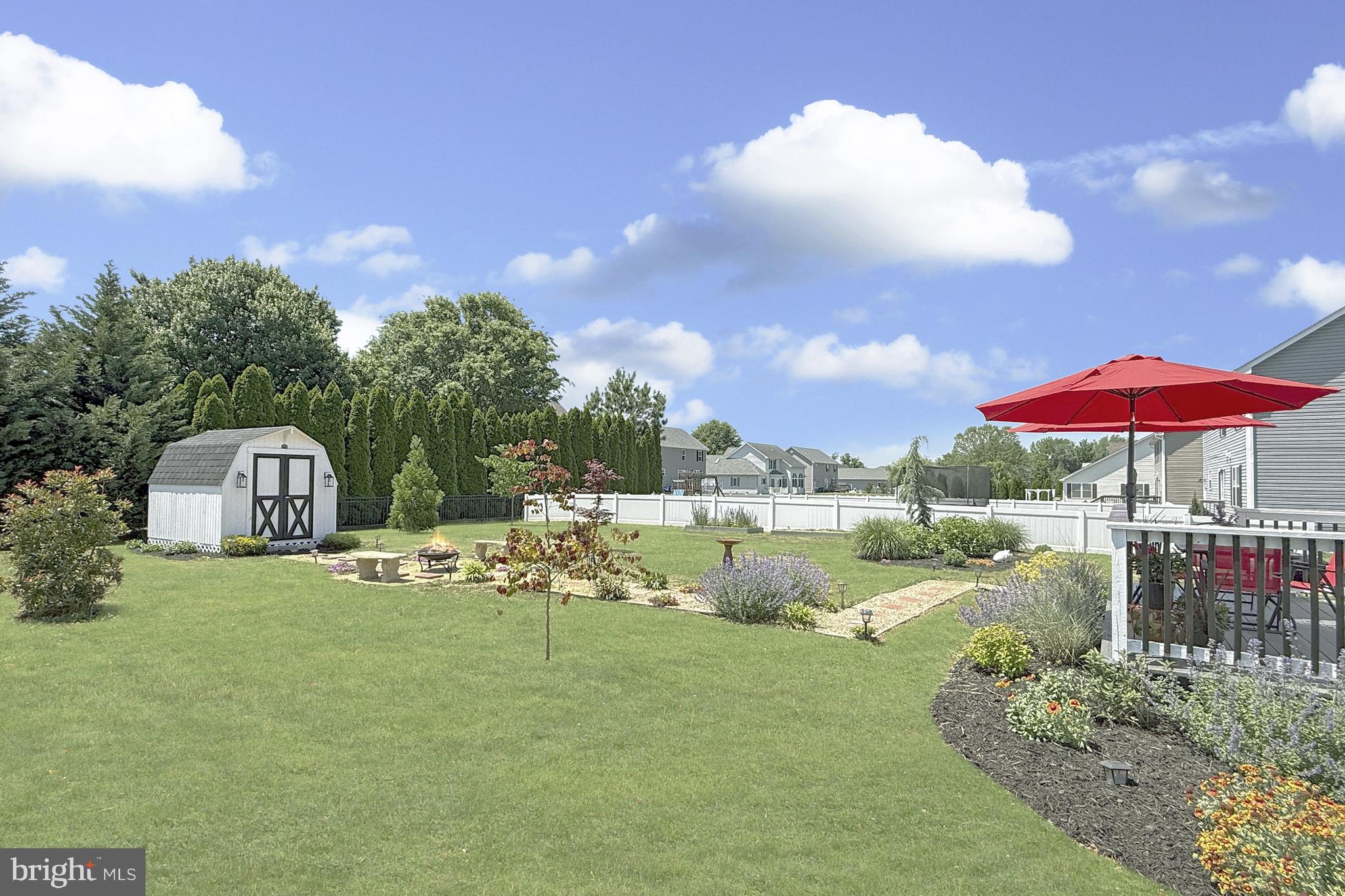 QUAIL LANDING - Residential