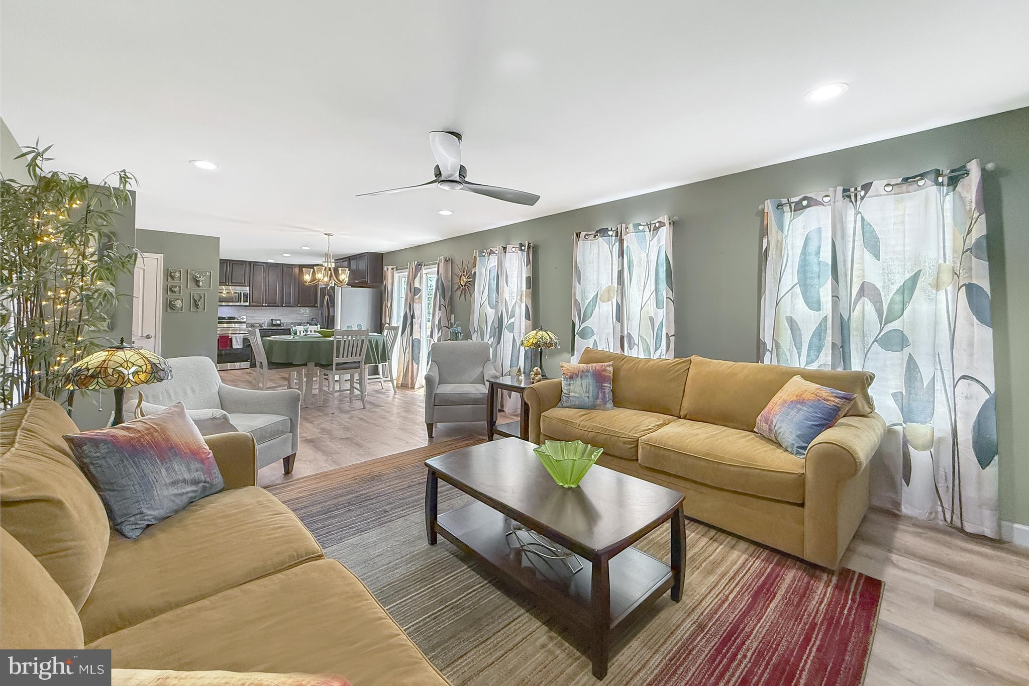 QUAIL LANDING - Residential