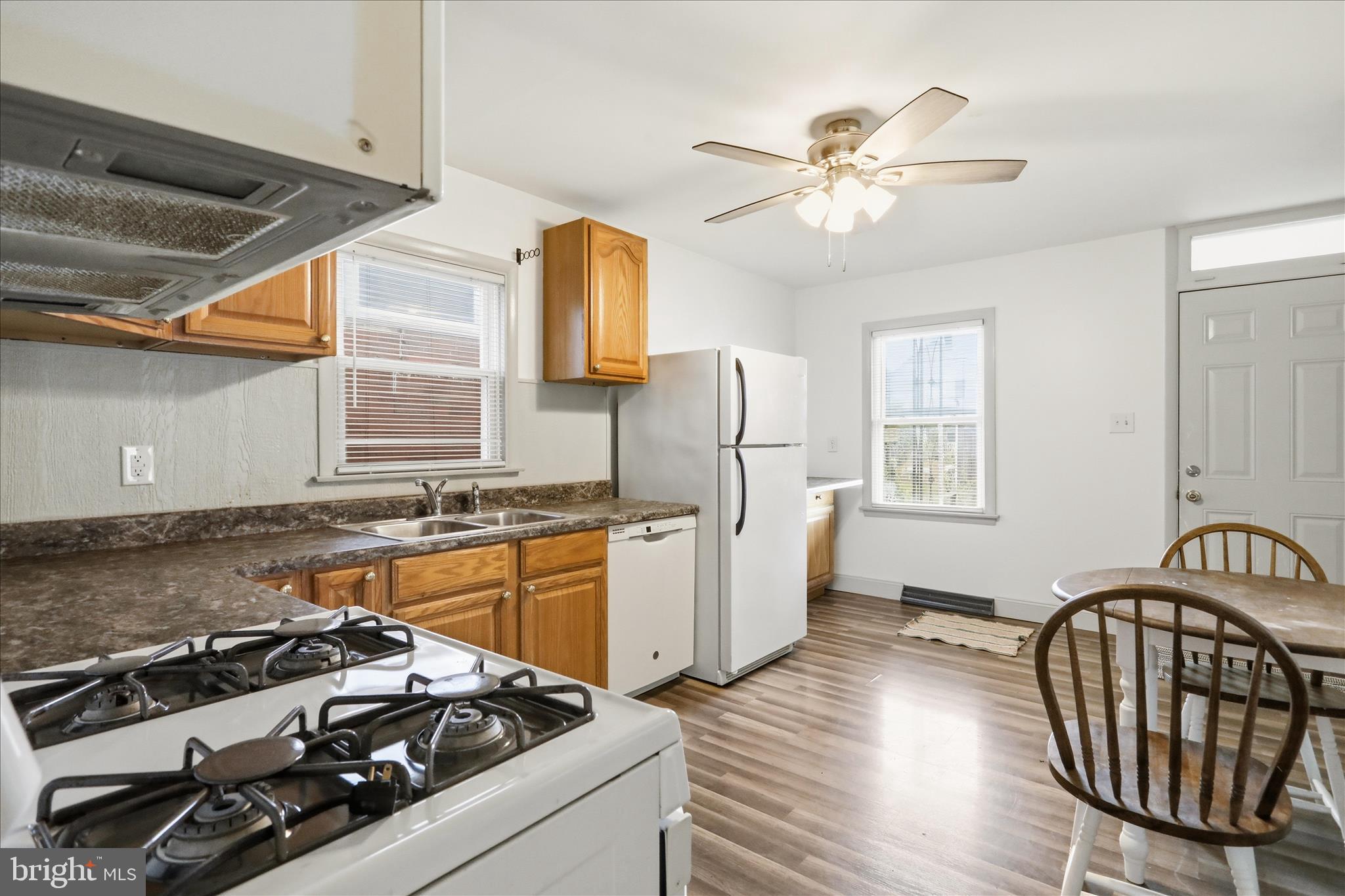 SOUTH END - Residential