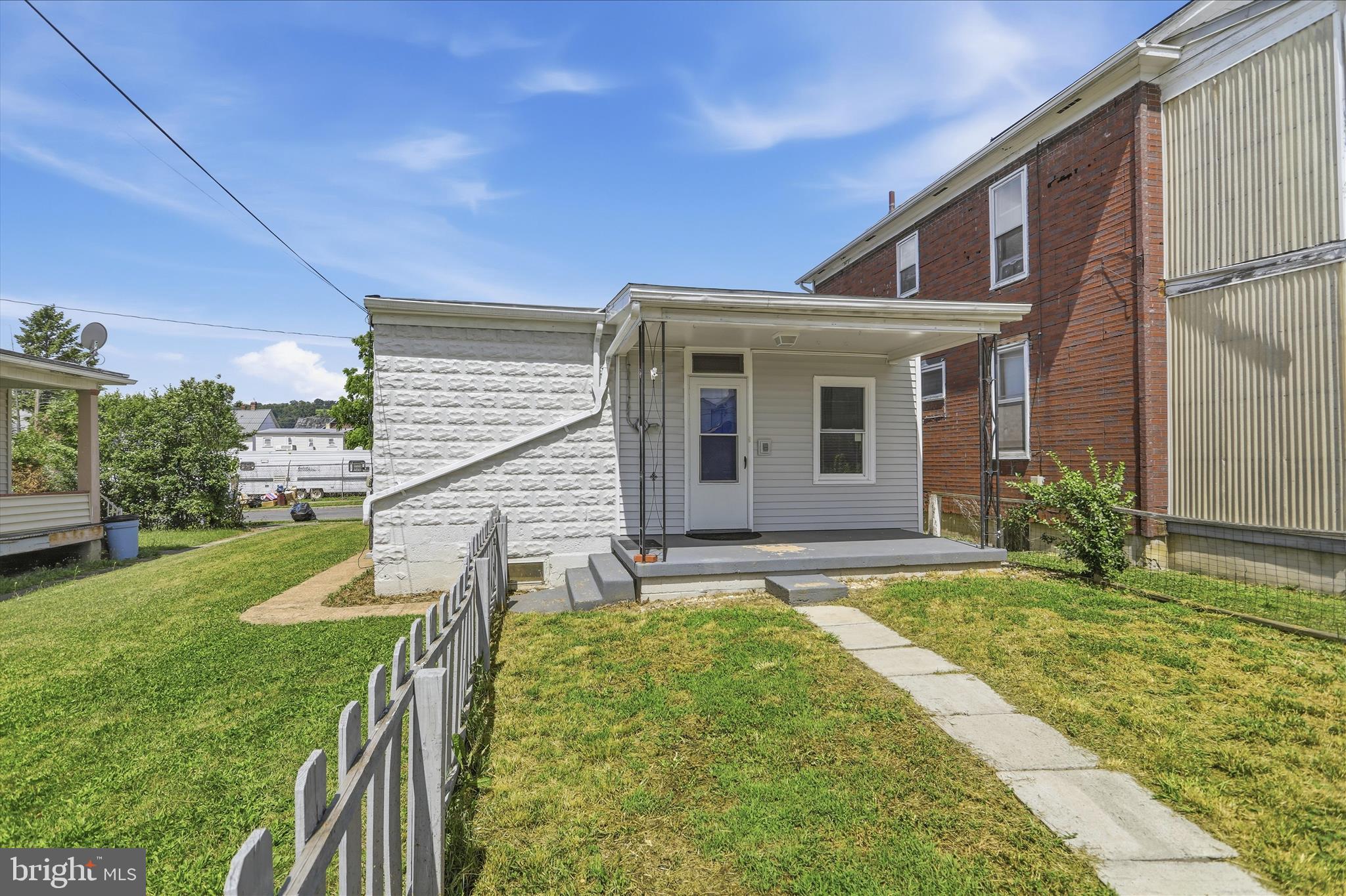 SOUTH END - Residential