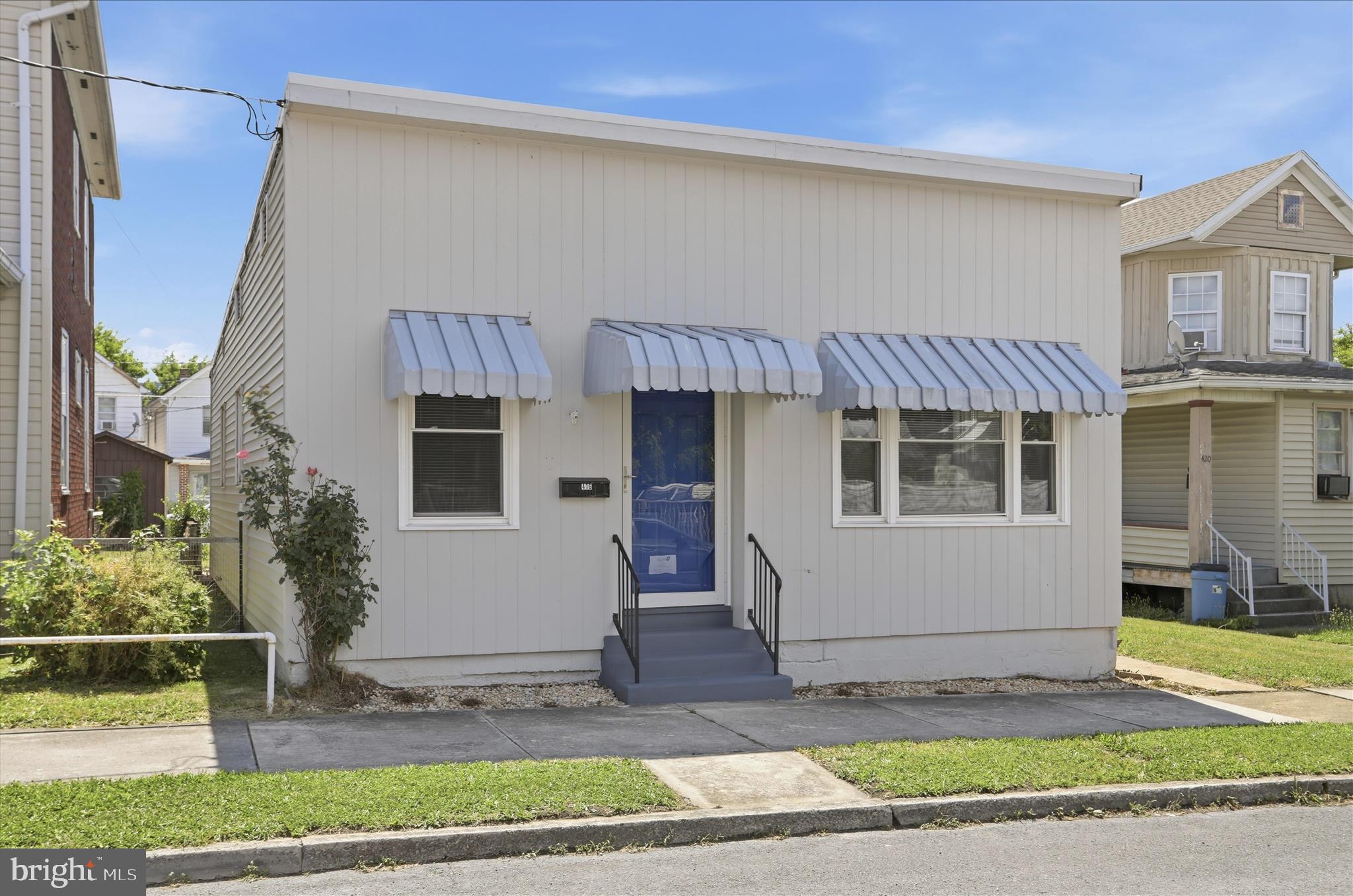SOUTH END - Residential