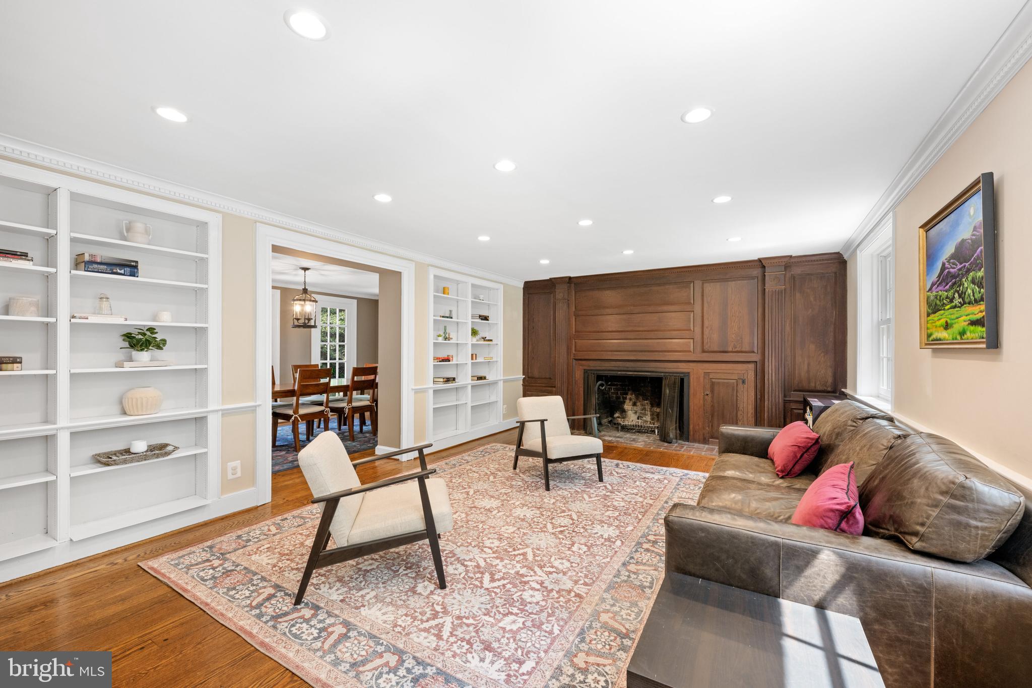 WESTMORELAND HILLS - Residential