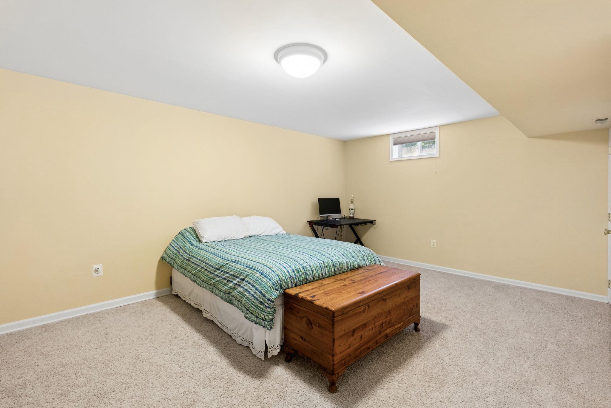 CLARKS GLEN - Residential