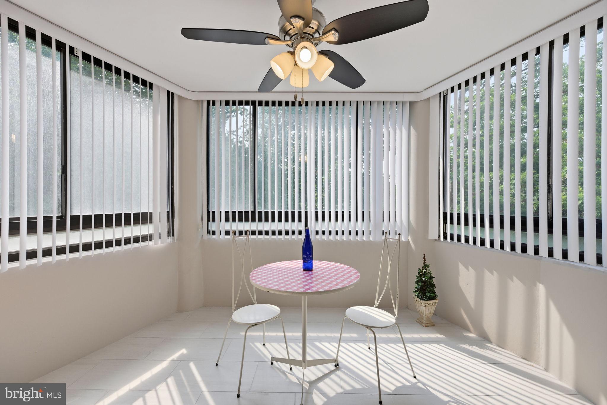 LEISURE WORLD - Residential