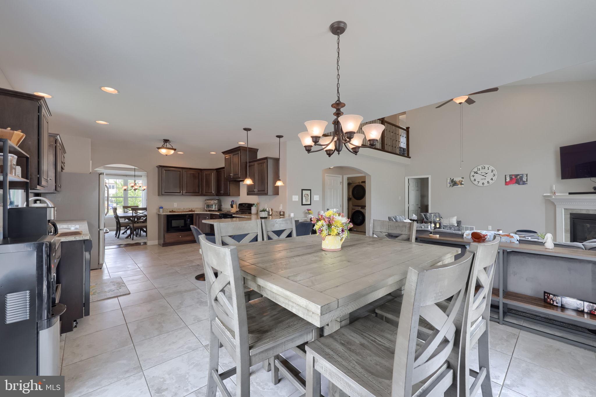 GREEN VALLEY WEST - Residential