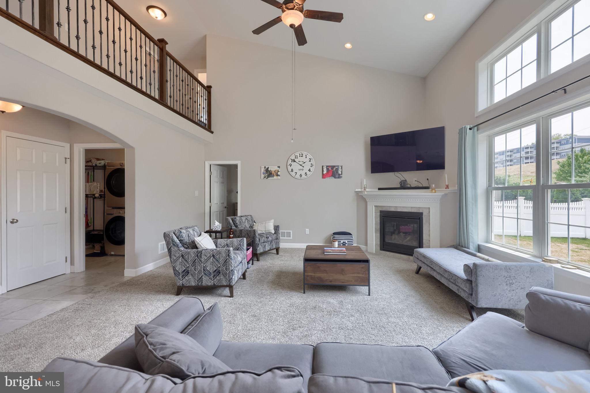 GREEN VALLEY WEST - Residential
