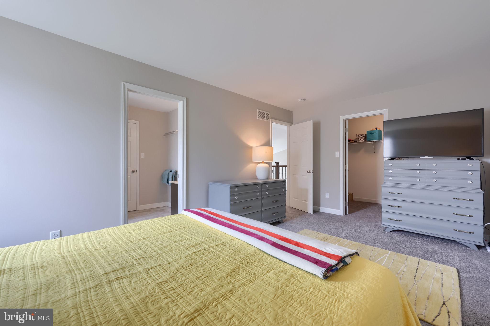 GREEN VALLEY WEST - Residential