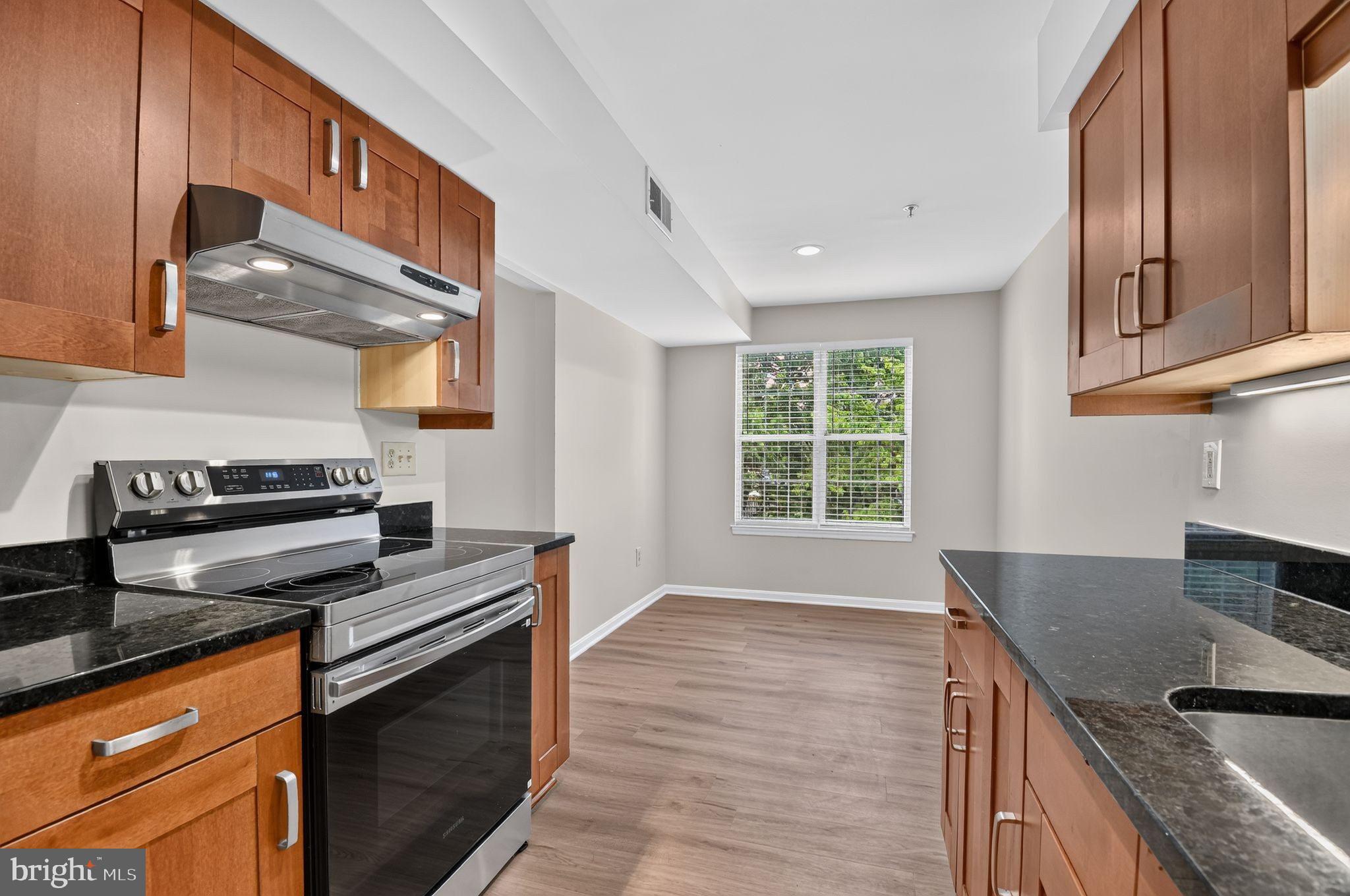 LONGMEAD CROSSING - Residential