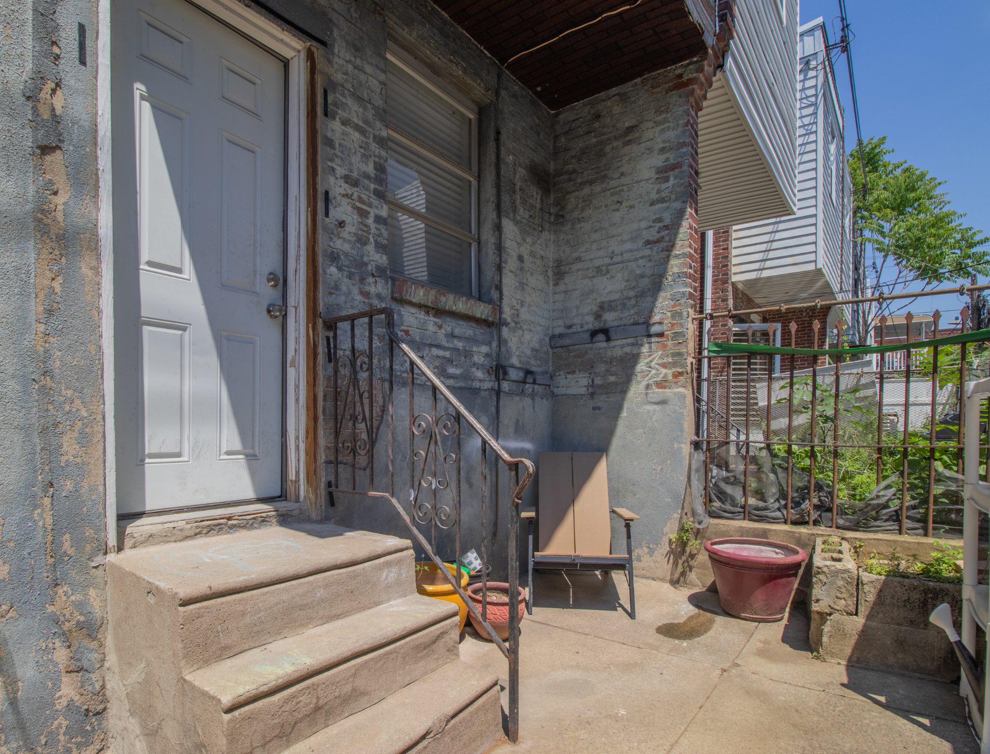 WEST PASSYUNK - Residential