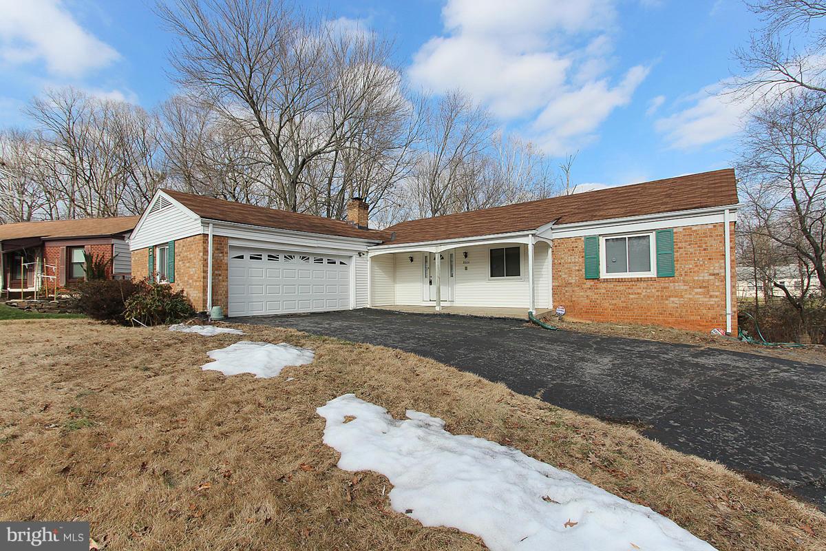 SNOWDEN OAKS - Residential