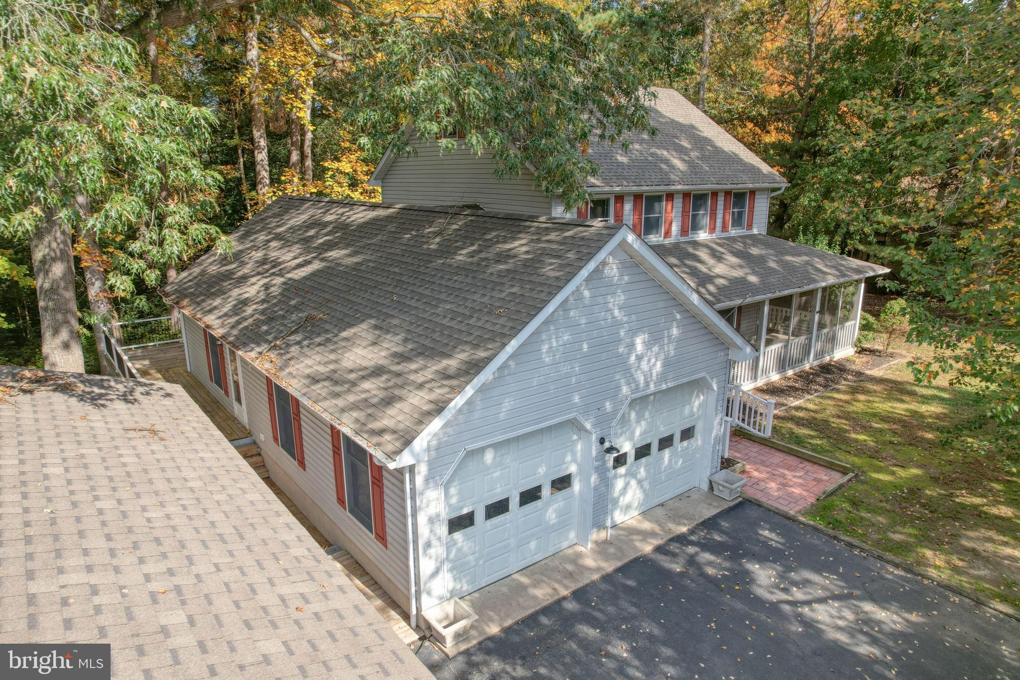 SOUTH SHORES - Residential