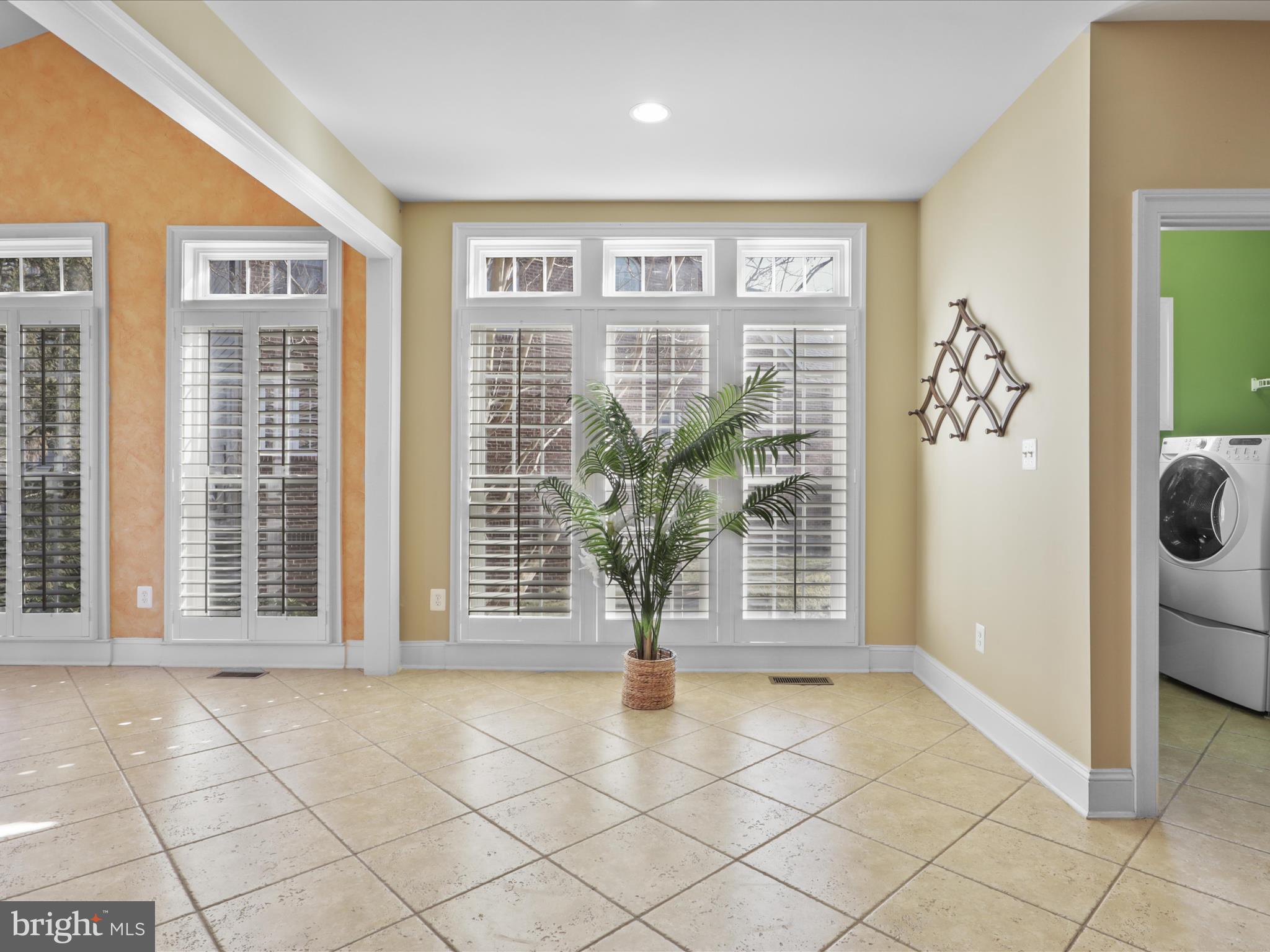 GREENBRIAR PRESERVE - Residential Lease