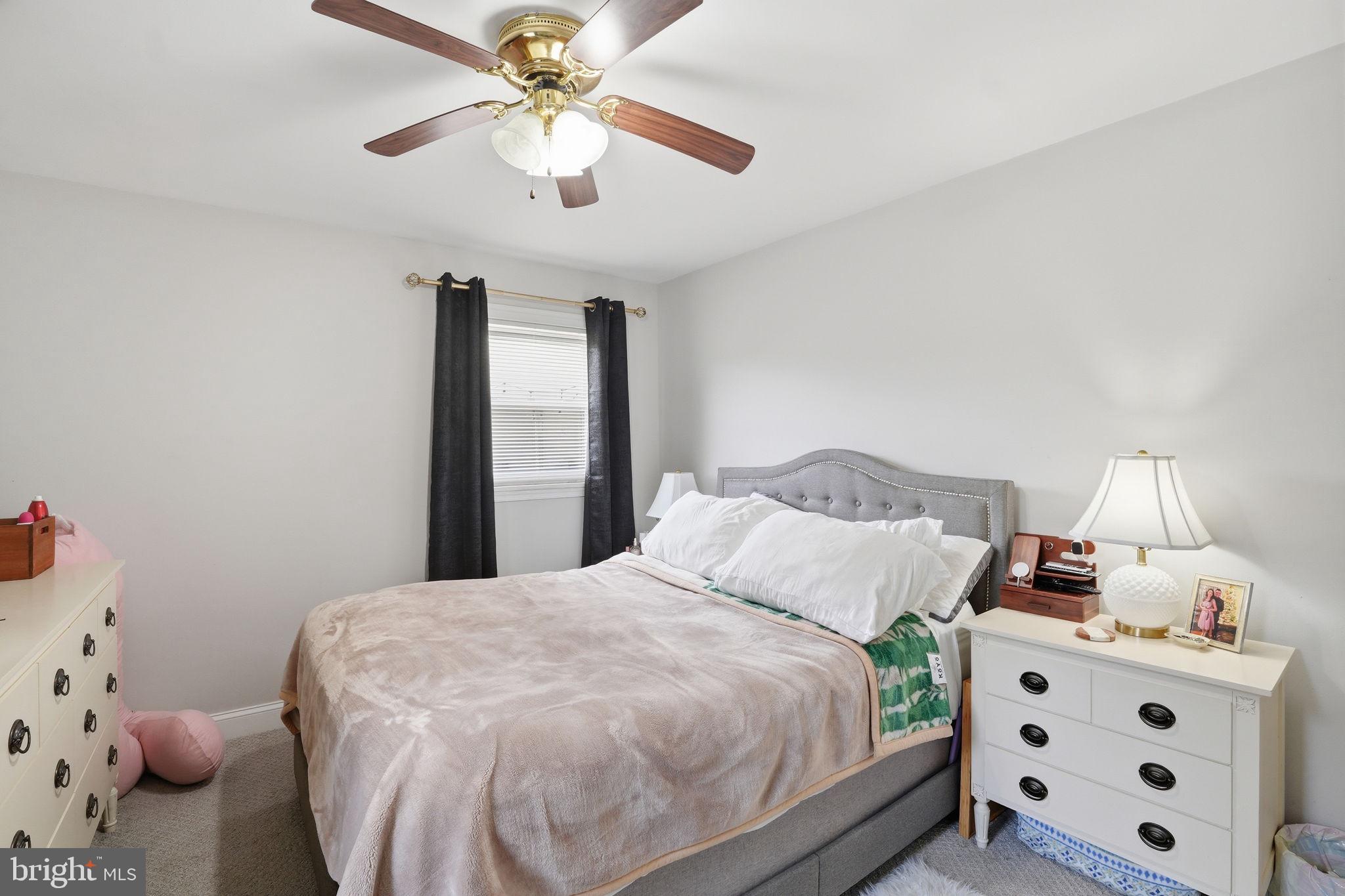 NORTH FORESTVILLE - Residential