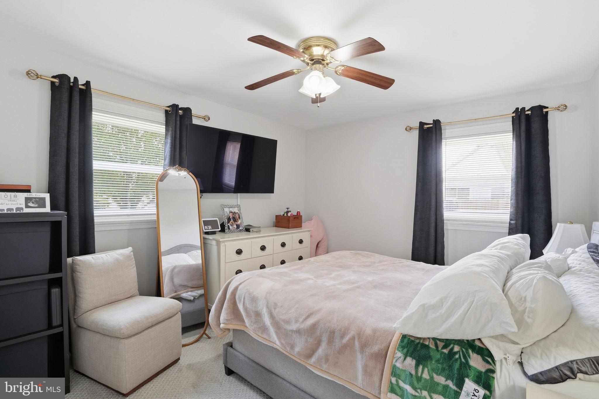 NORTH FORESTVILLE - Residential