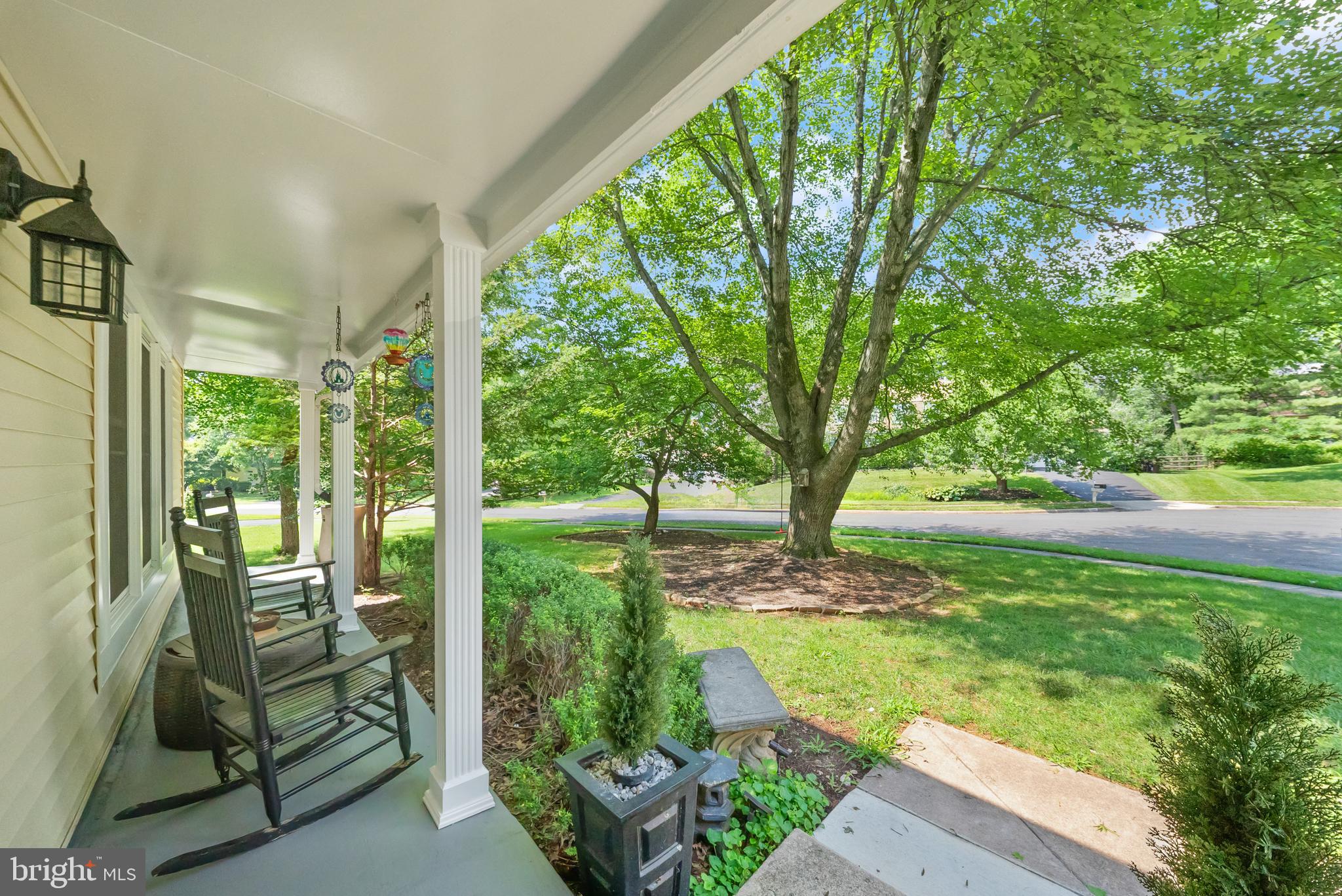 FOX MILL ESTATES - Residential