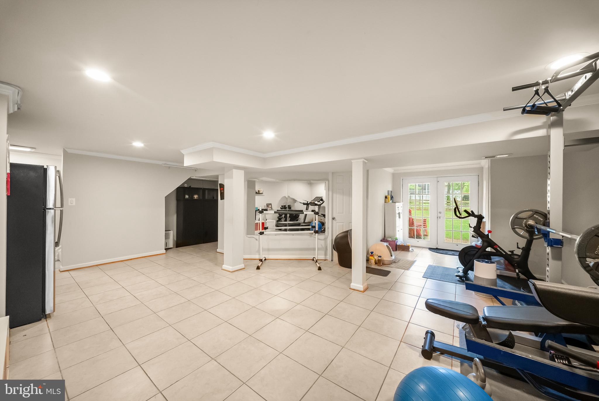 FOX MILL ESTATES - Residential