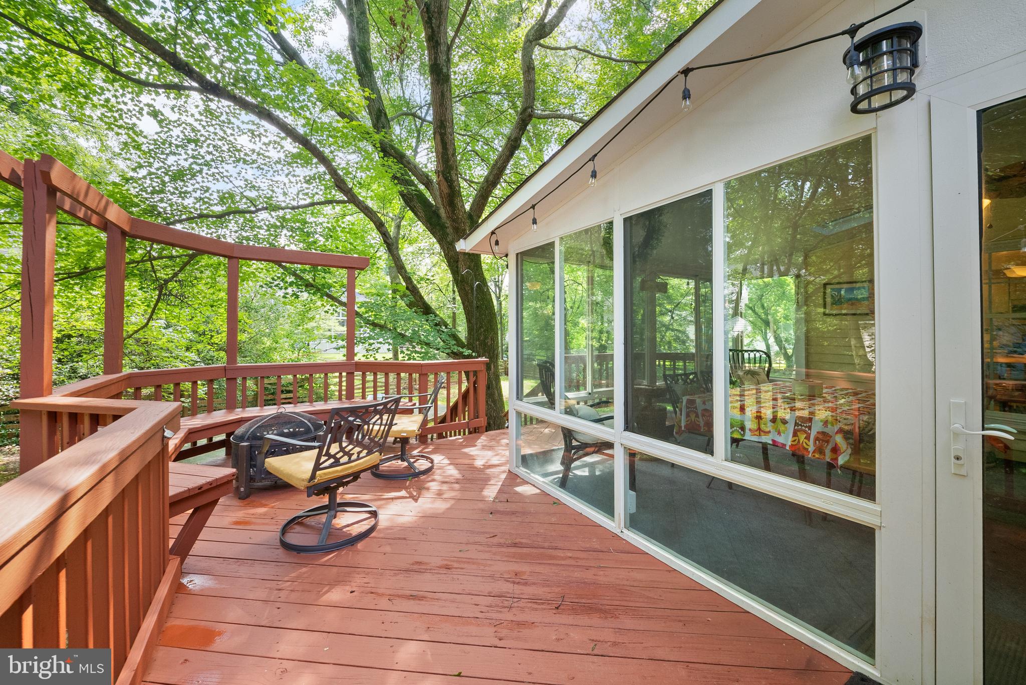 FOX MILL ESTATES - Residential