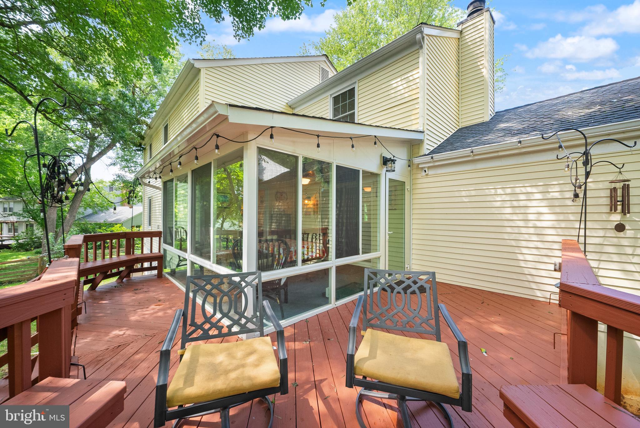 FOX MILL ESTATES - Residential