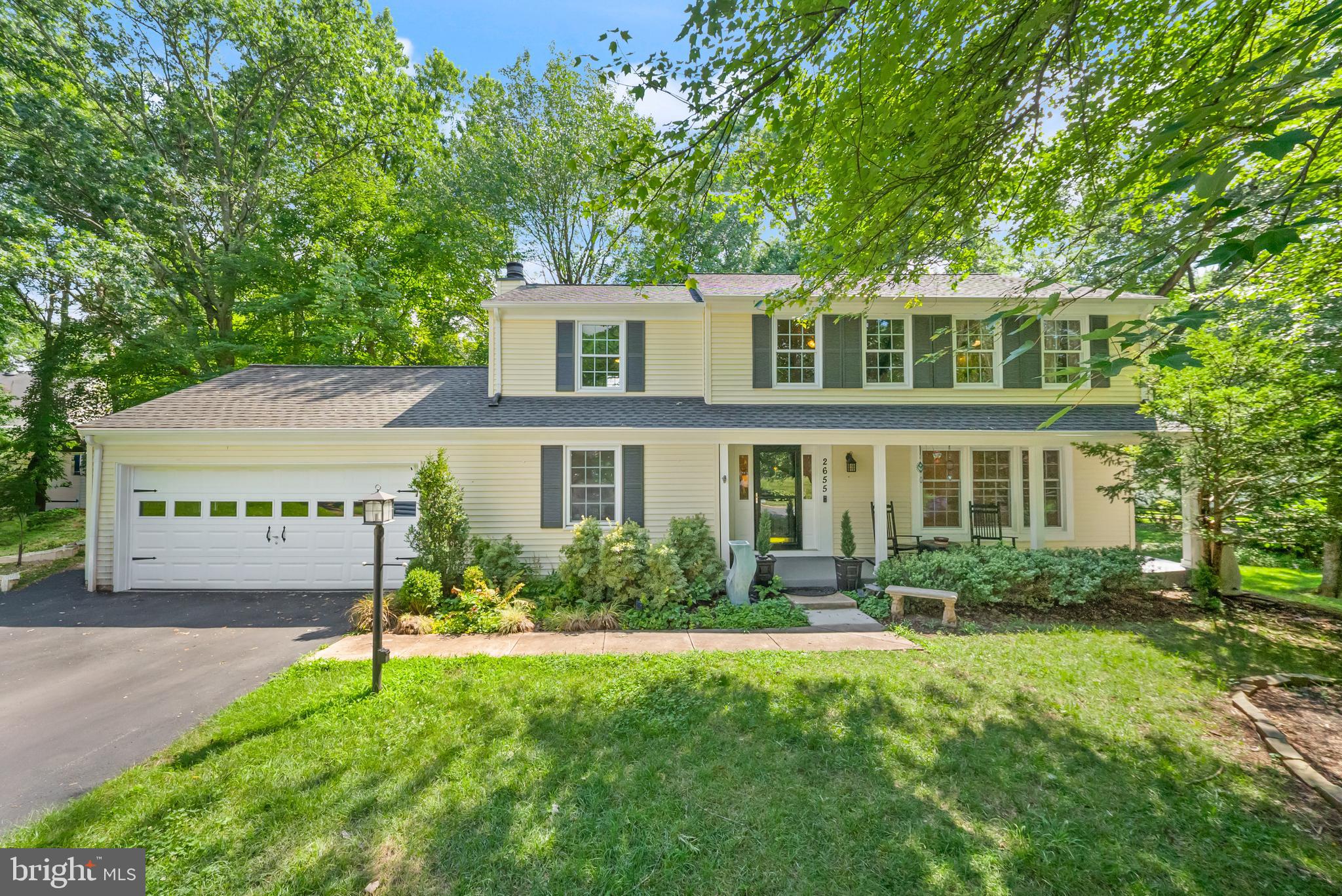 FOX MILL ESTATES - Residential