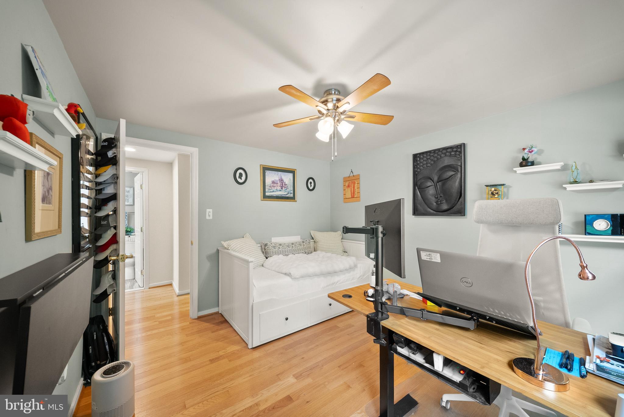 FOX MILL ESTATES - Residential
