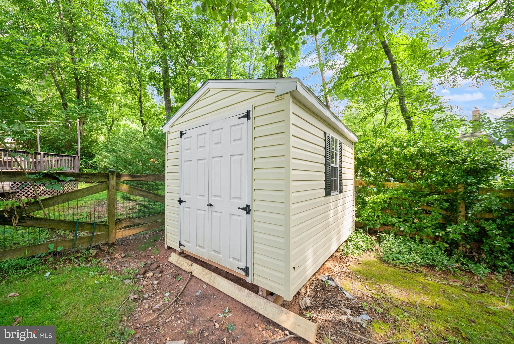 FOX MILL ESTATES - Residential