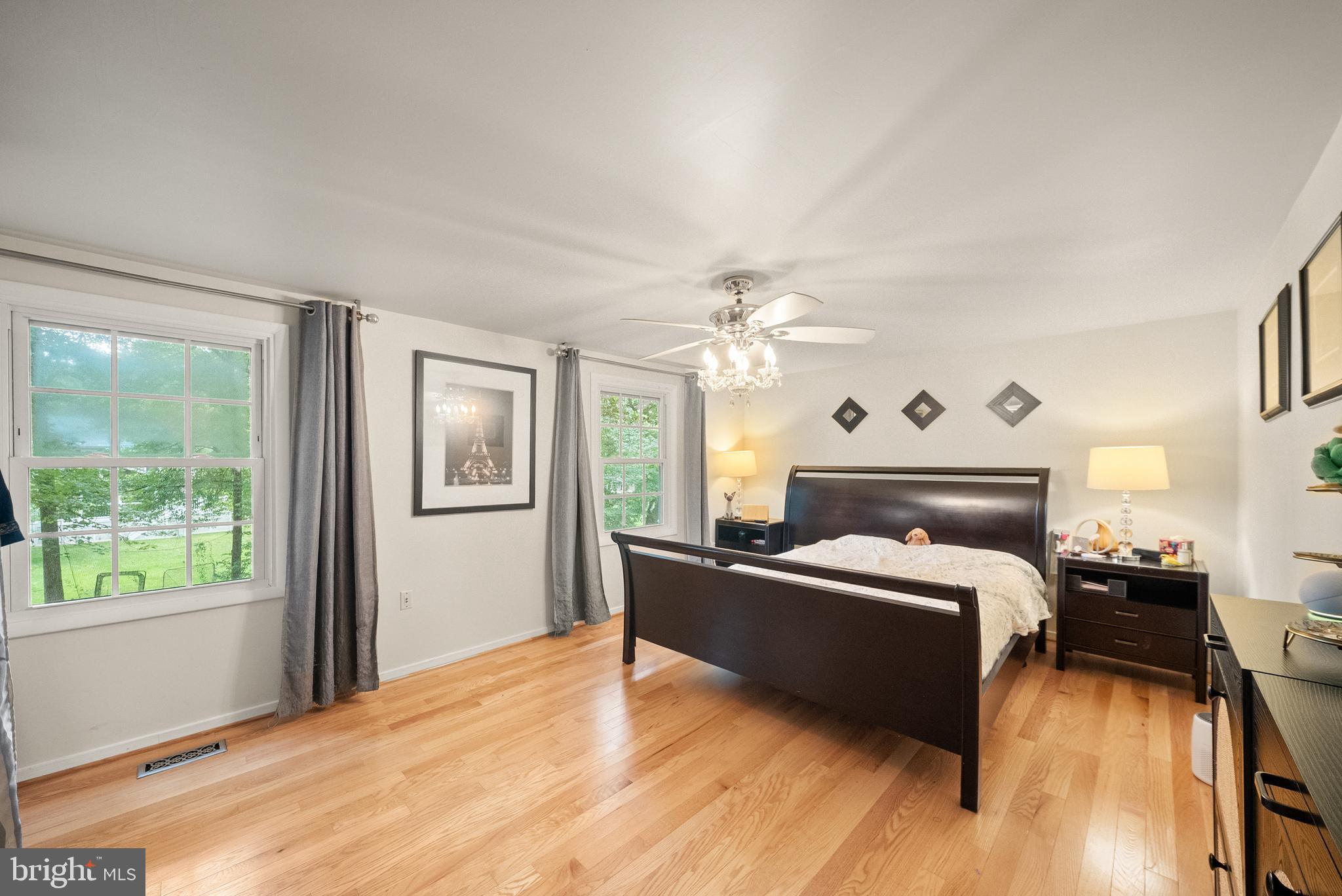 FOX MILL ESTATES - Residential