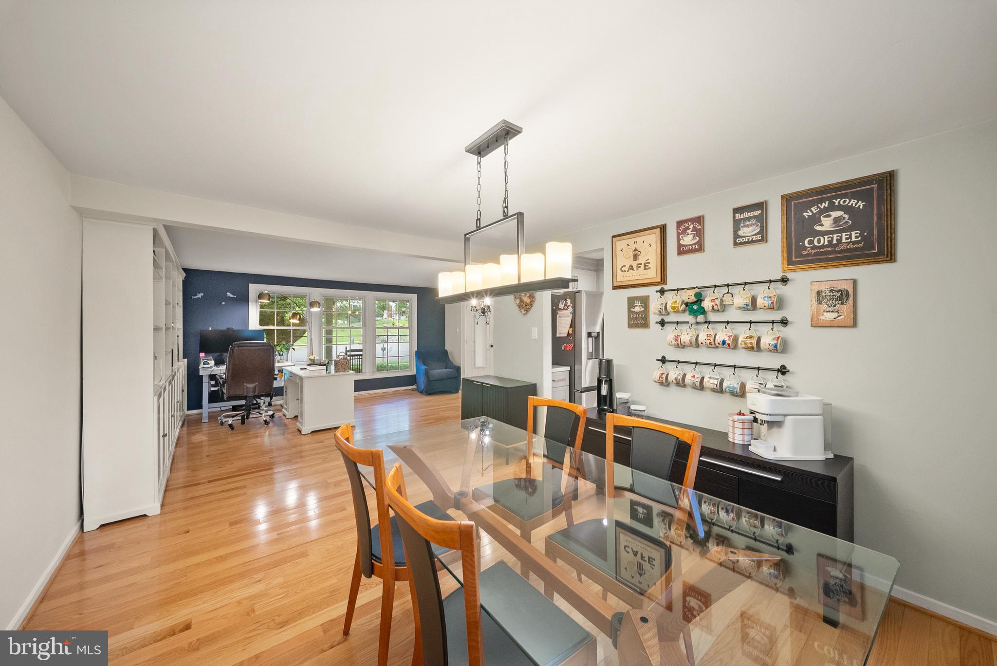 FOX MILL ESTATES - Residential