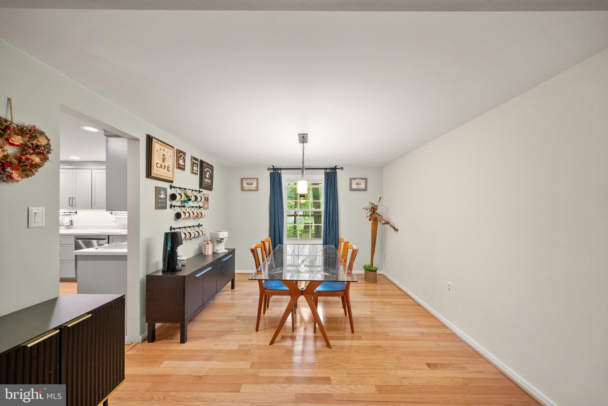 FOX MILL ESTATES - Residential