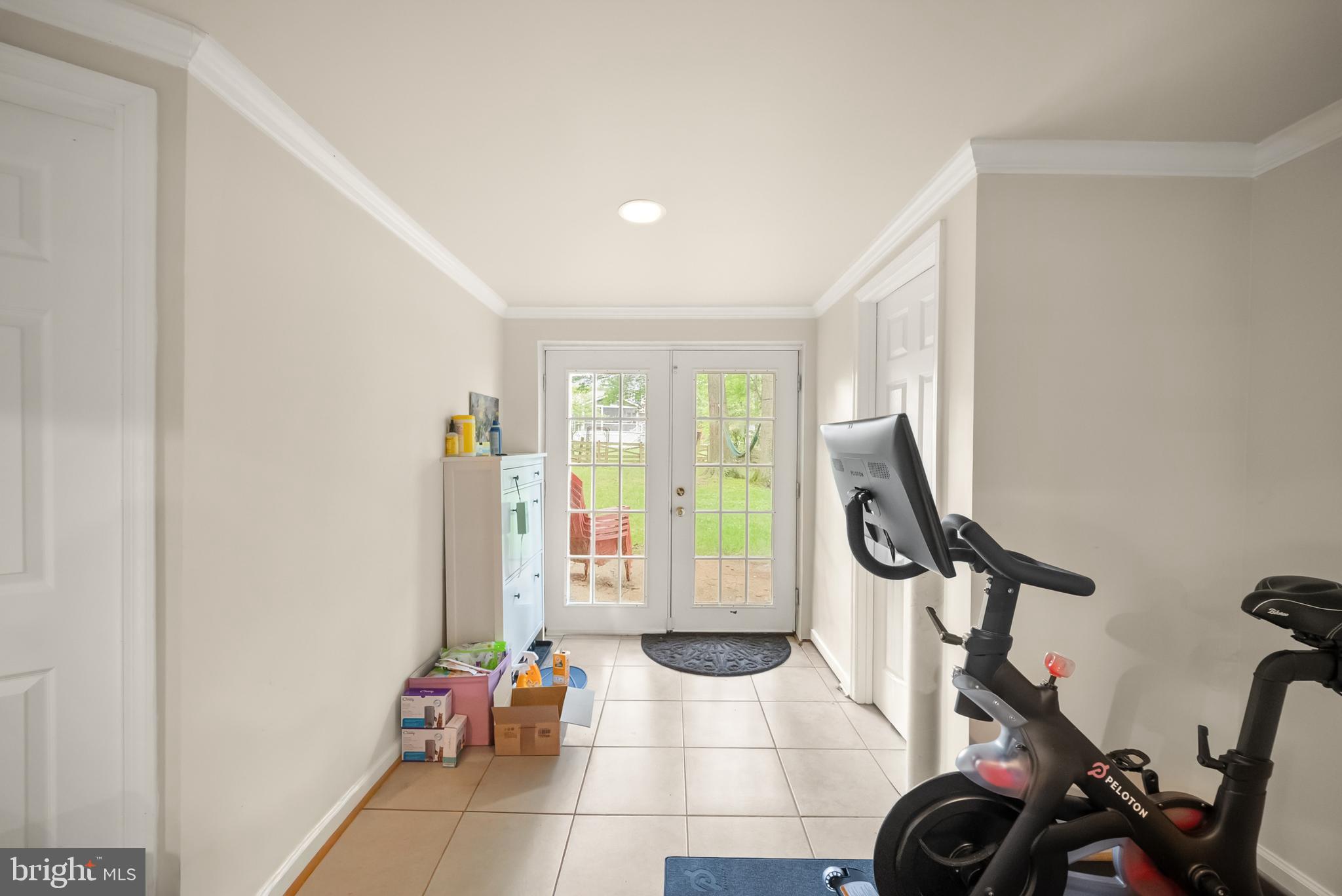 FOX MILL ESTATES - Residential