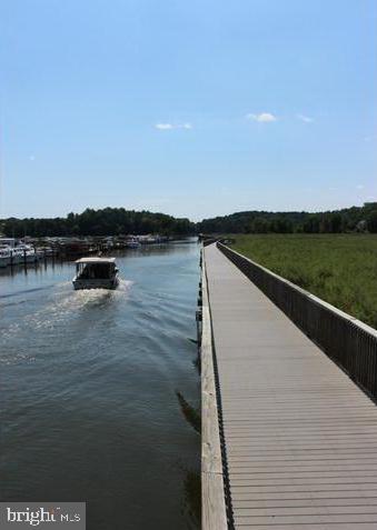 NORTH CHESAPEAKE BEACH - Residential