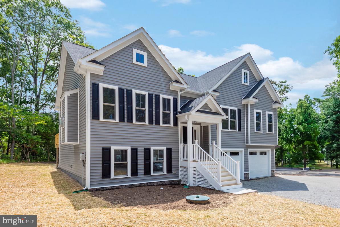 ROCKLAND CREEK ESTATES - Residential