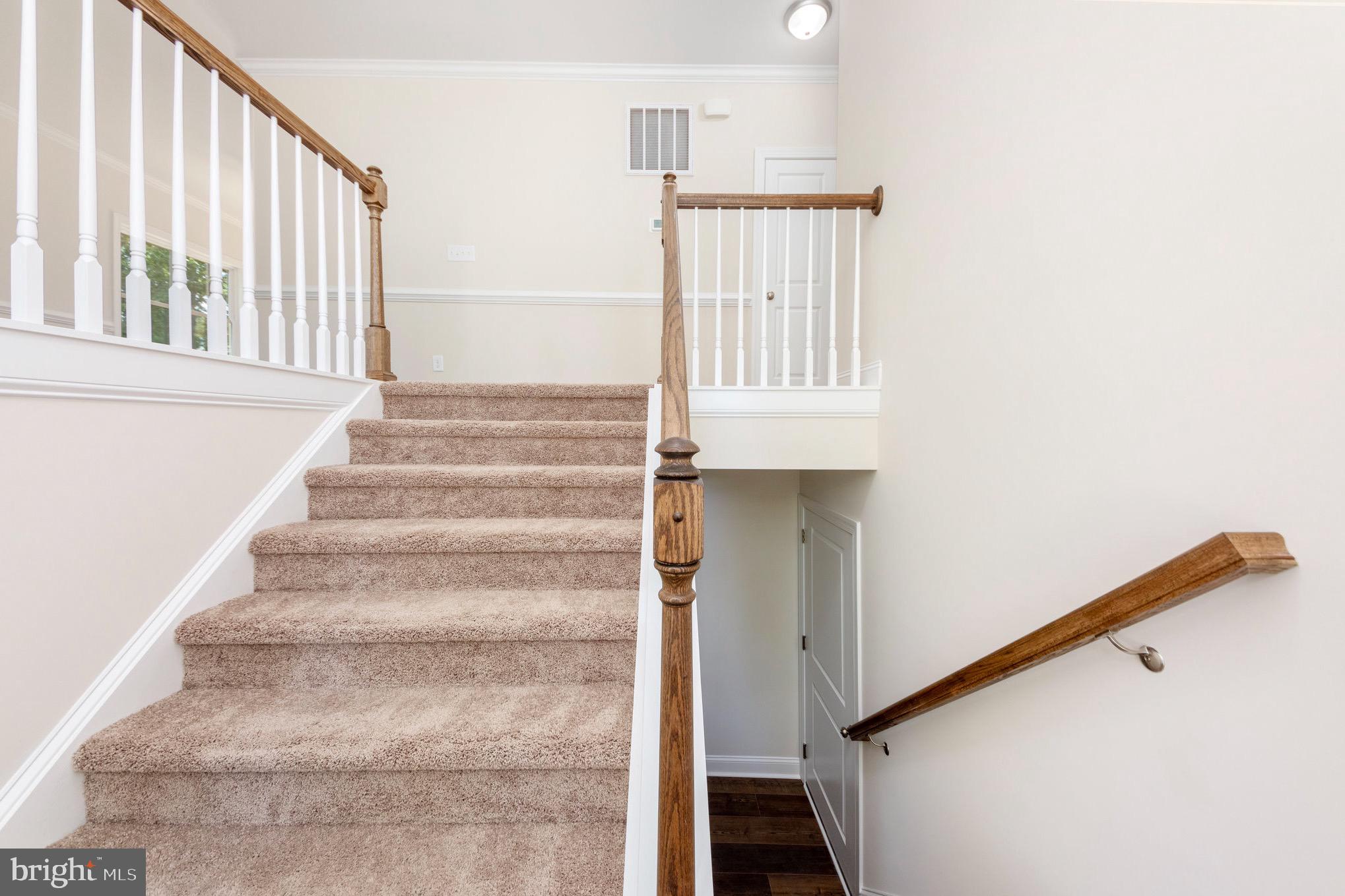 ROCKLAND CREEK ESTATES - Residential