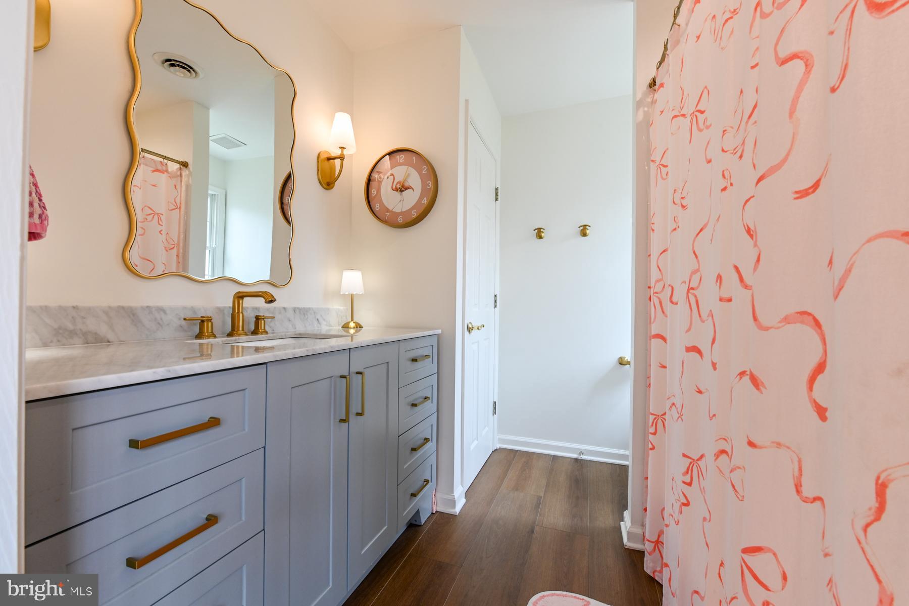 EAGLES PASSAGES - Residential