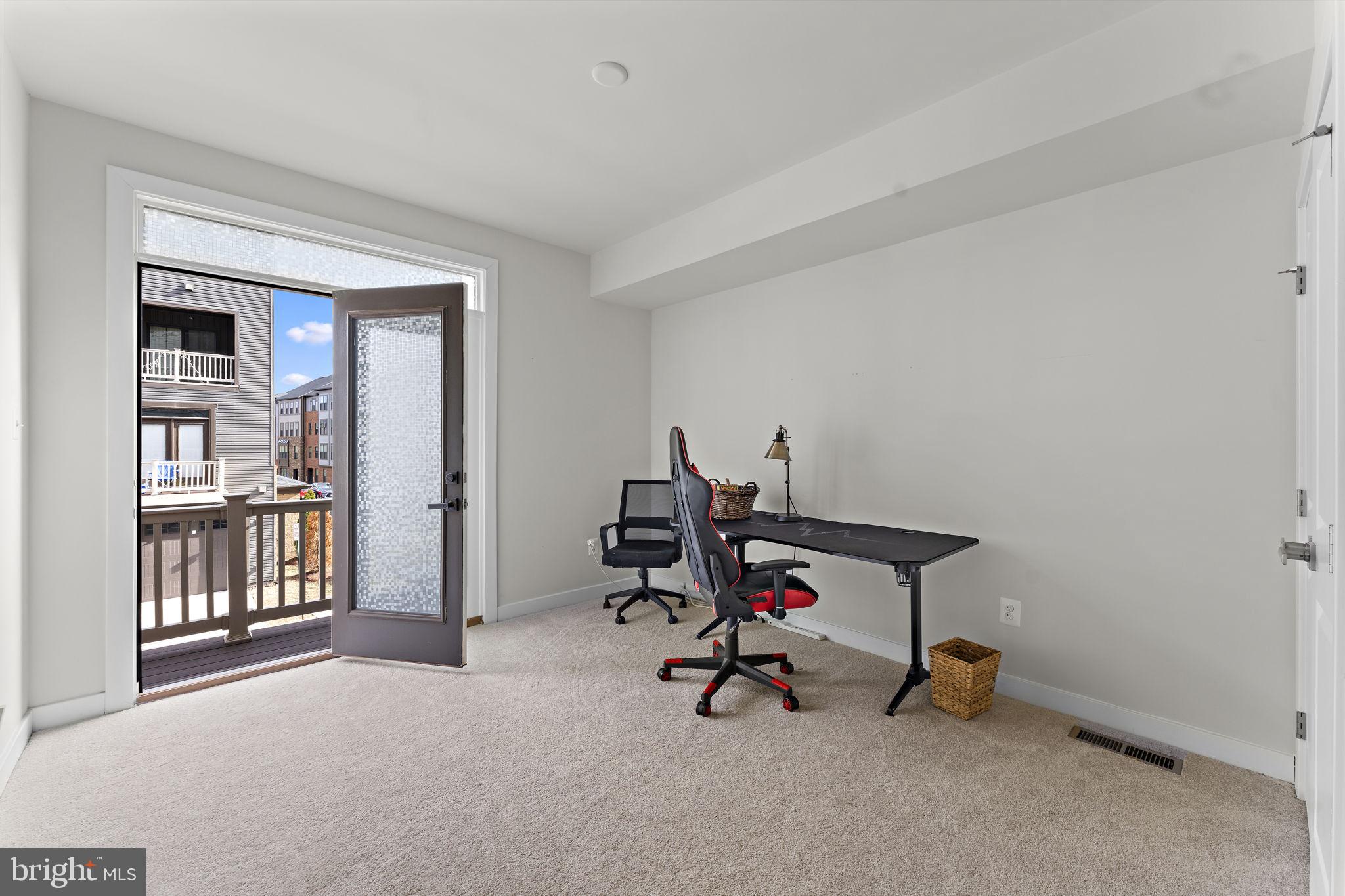 FOSTER'S GLEN - Residential