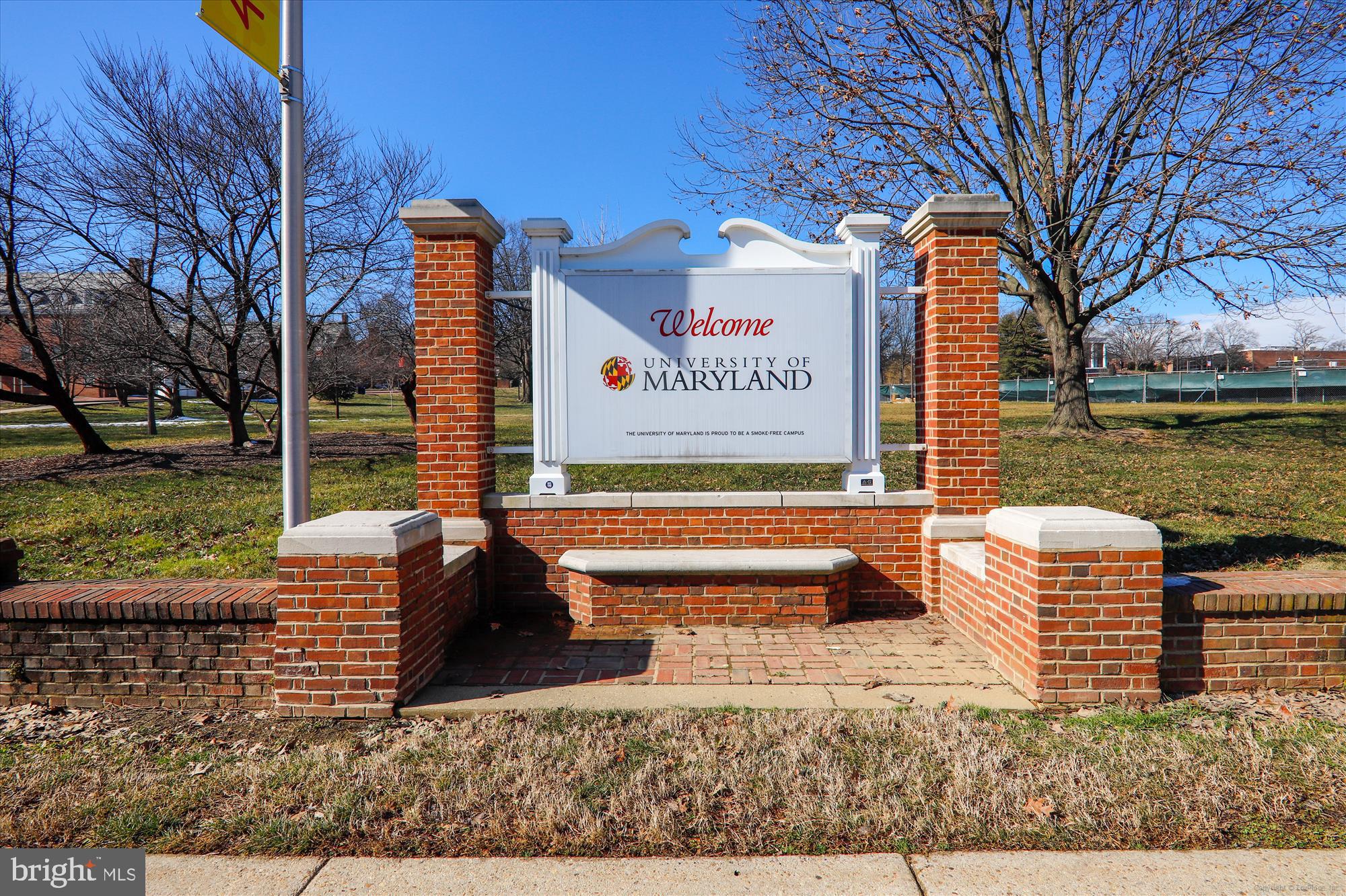 RIVERDALE PARK STATION - Residential Lease