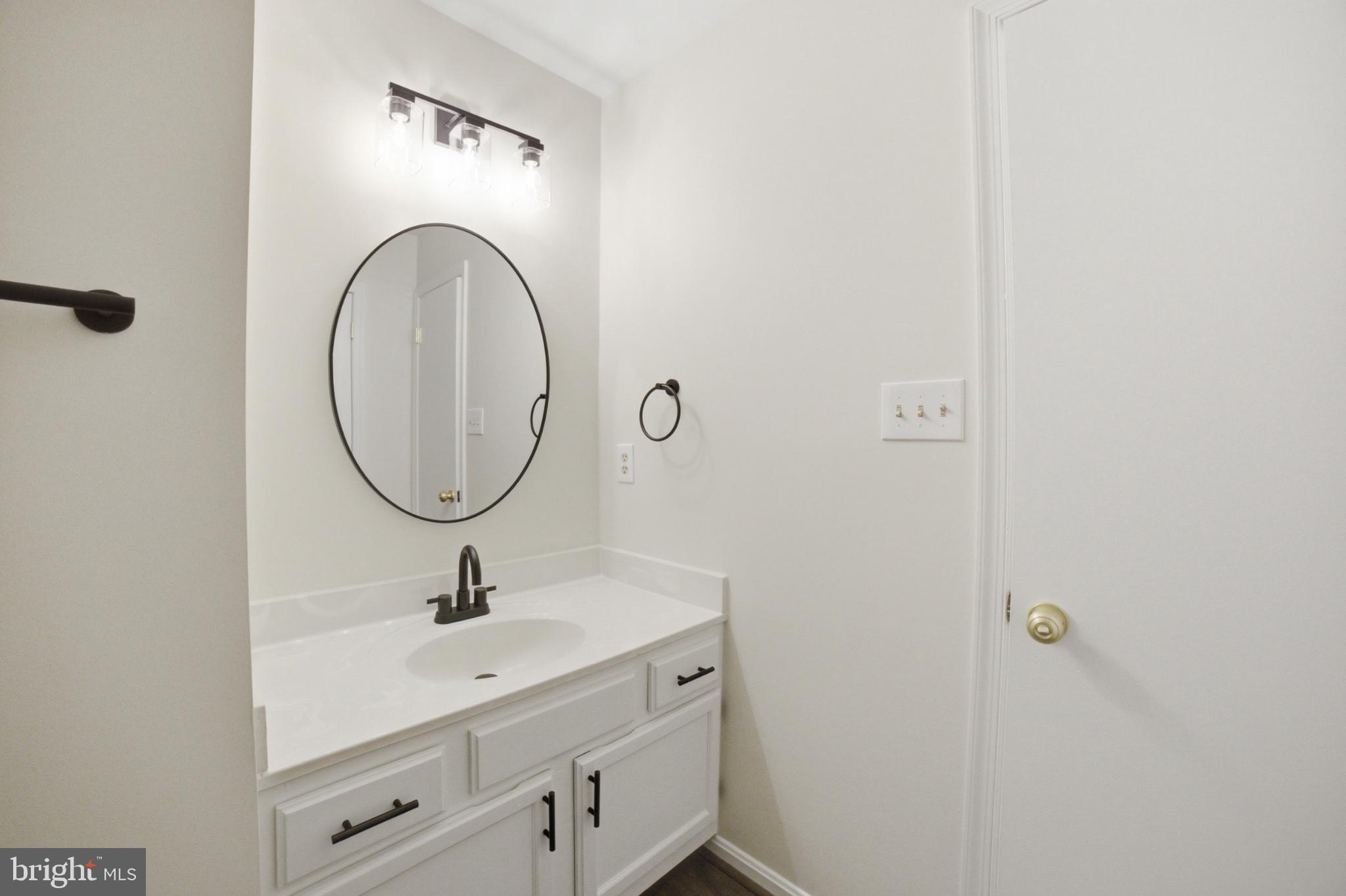 WASHINGTON SQUARE - Residential