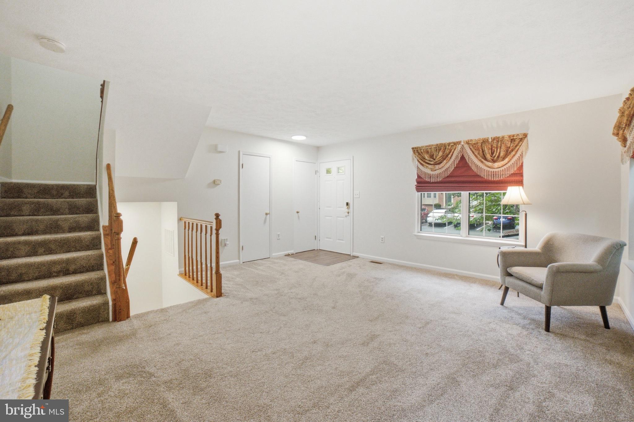 WASHINGTON SQUARE - Residential