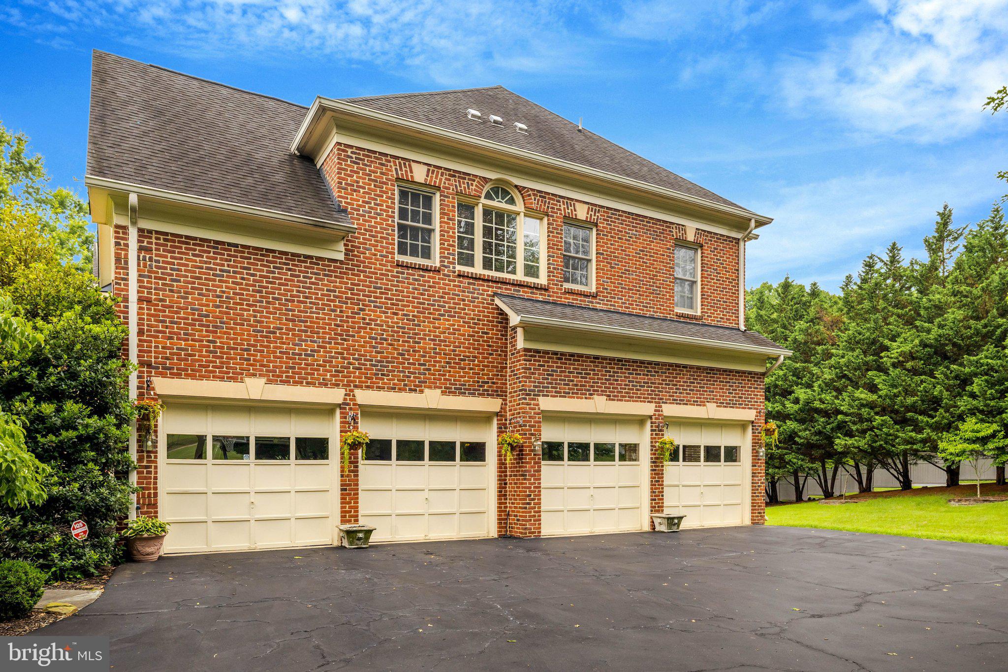 AVONDALE GLEN - Residential