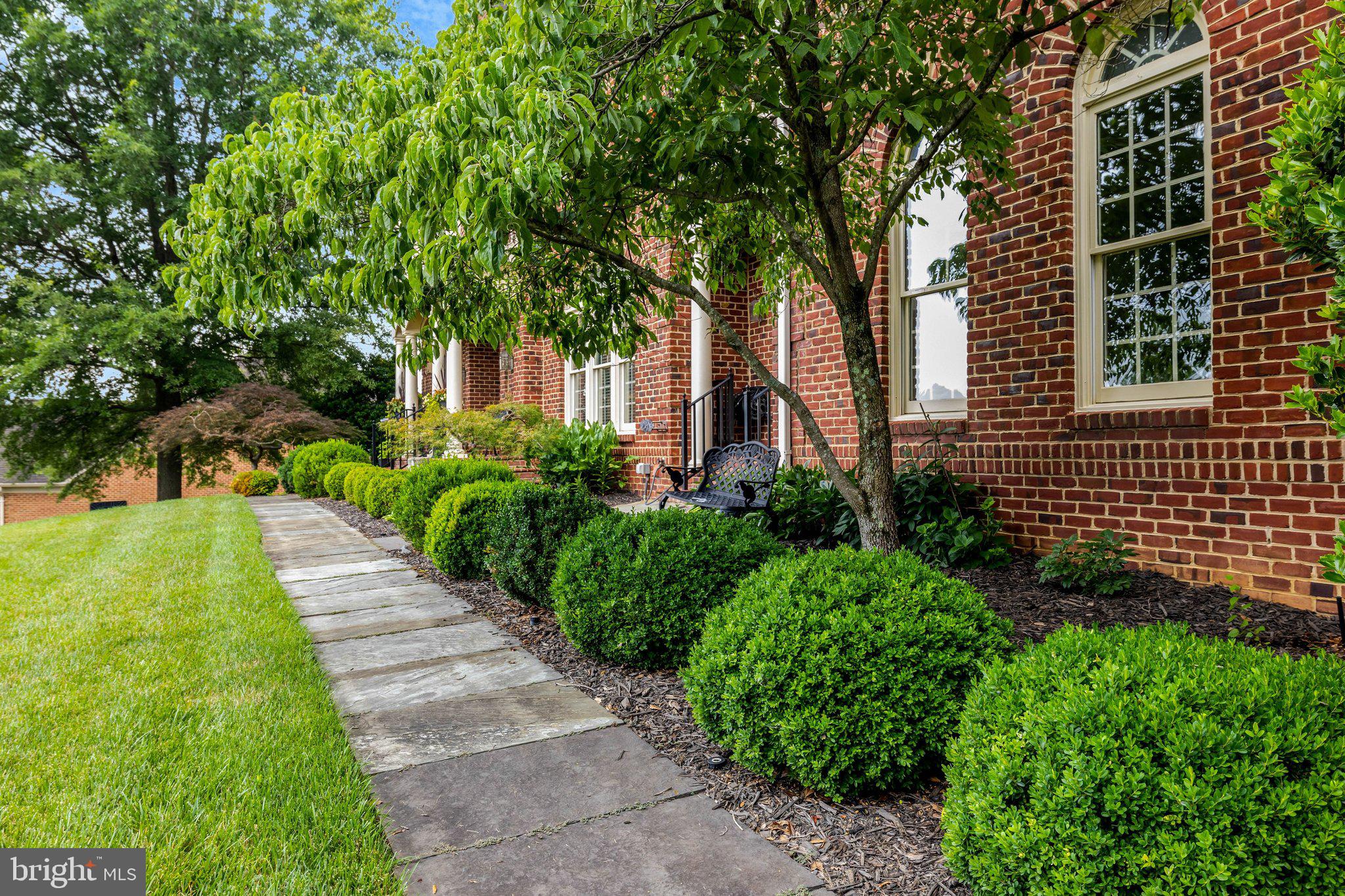 AVONDALE GLEN - Residential