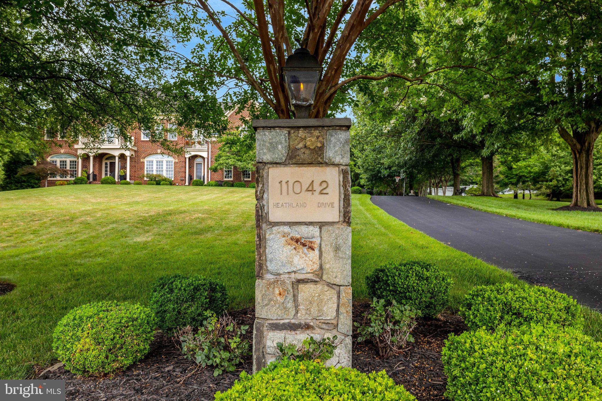 AVONDALE GLEN - Residential