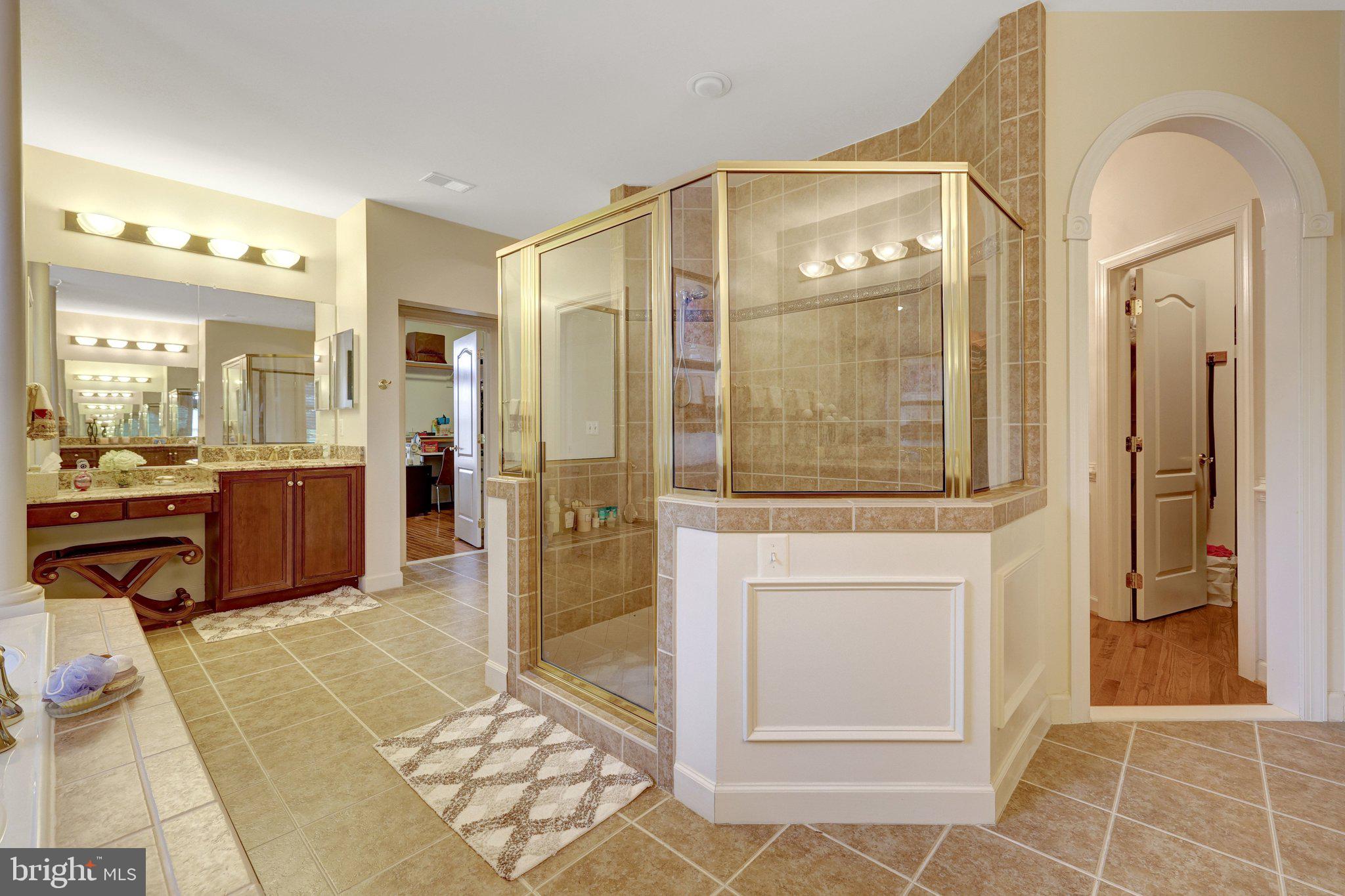 AVONDALE GLEN - Residential