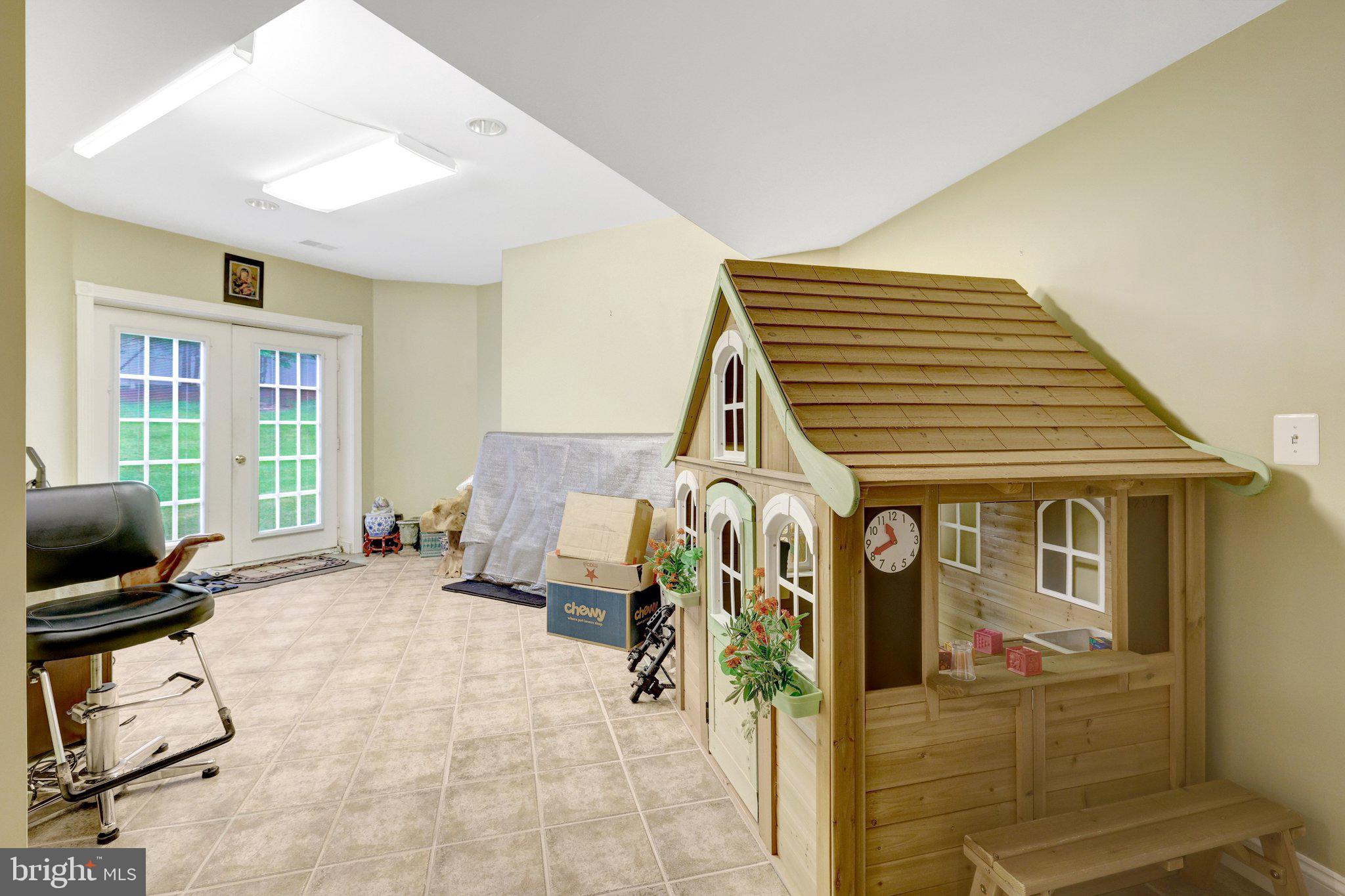 AVONDALE GLEN - Residential