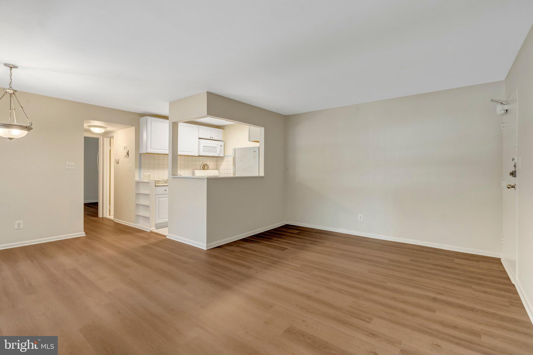 HERITAGE WOODS NORTH - Residential