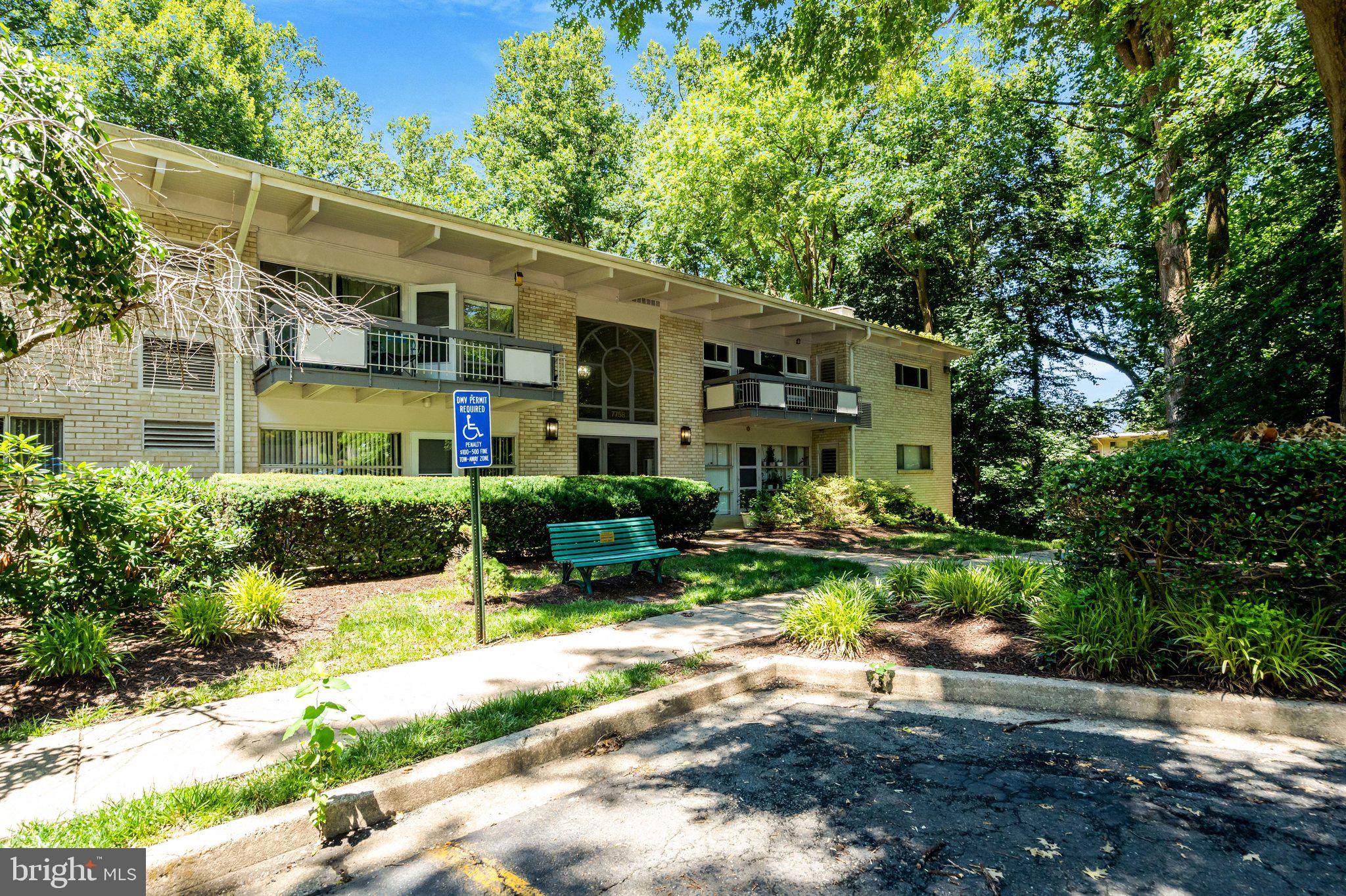 HERITAGE WOODS NORTH - Residential