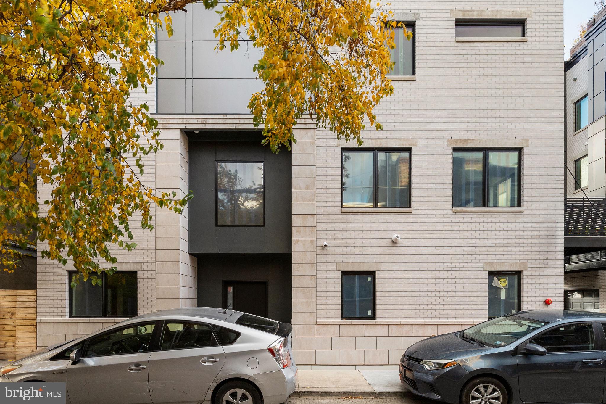 PASSYUNK SQUARE - Residential