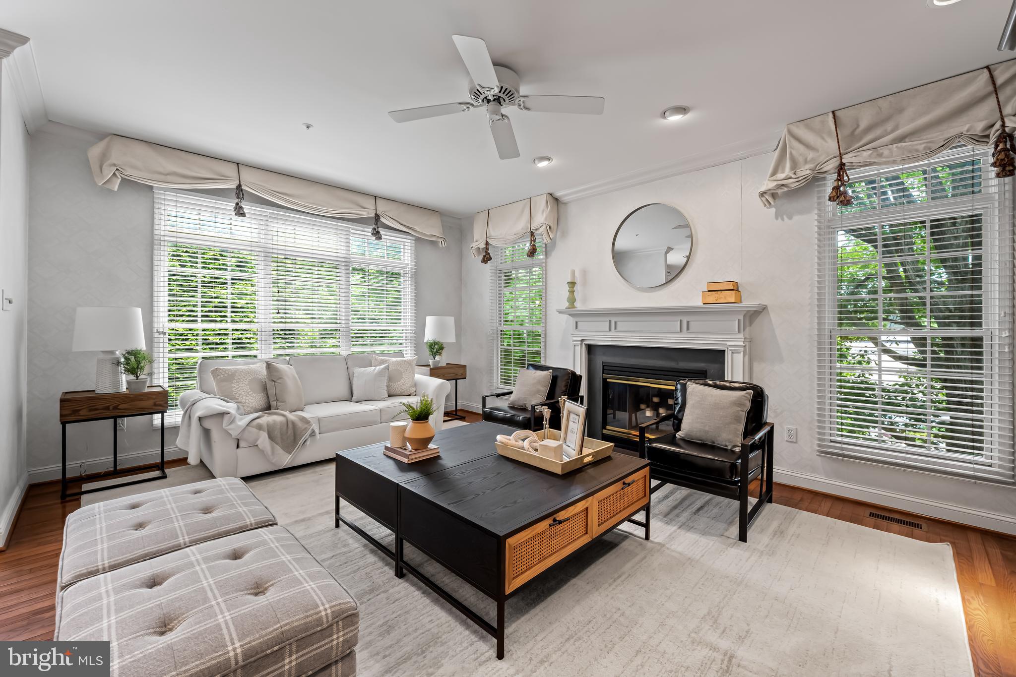 CROSS KEYS - Residential