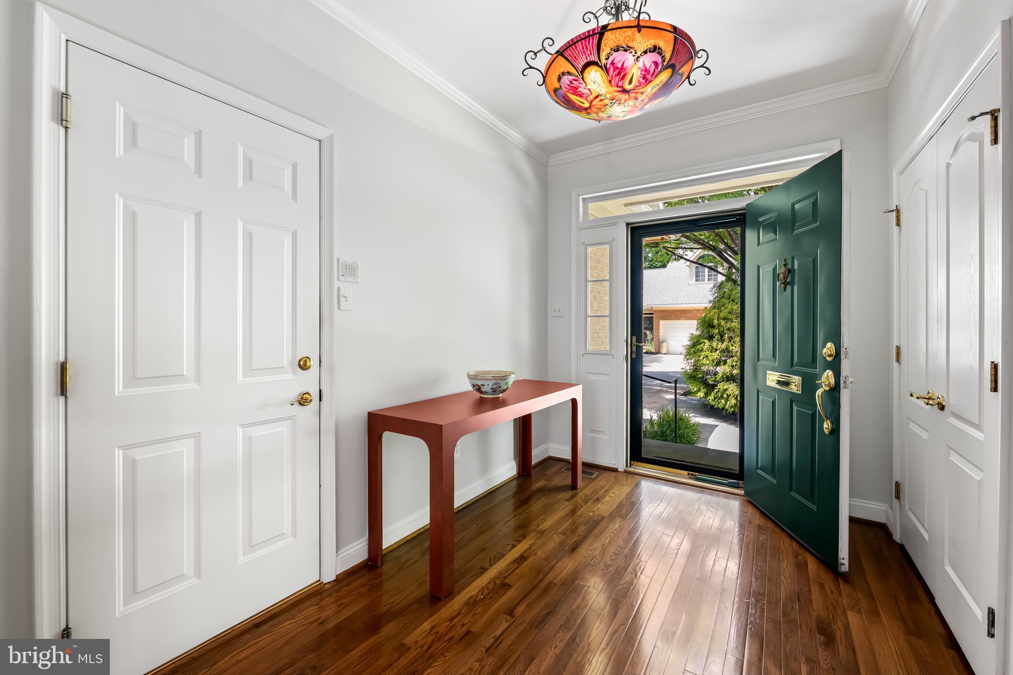 CROSS KEYS - Residential