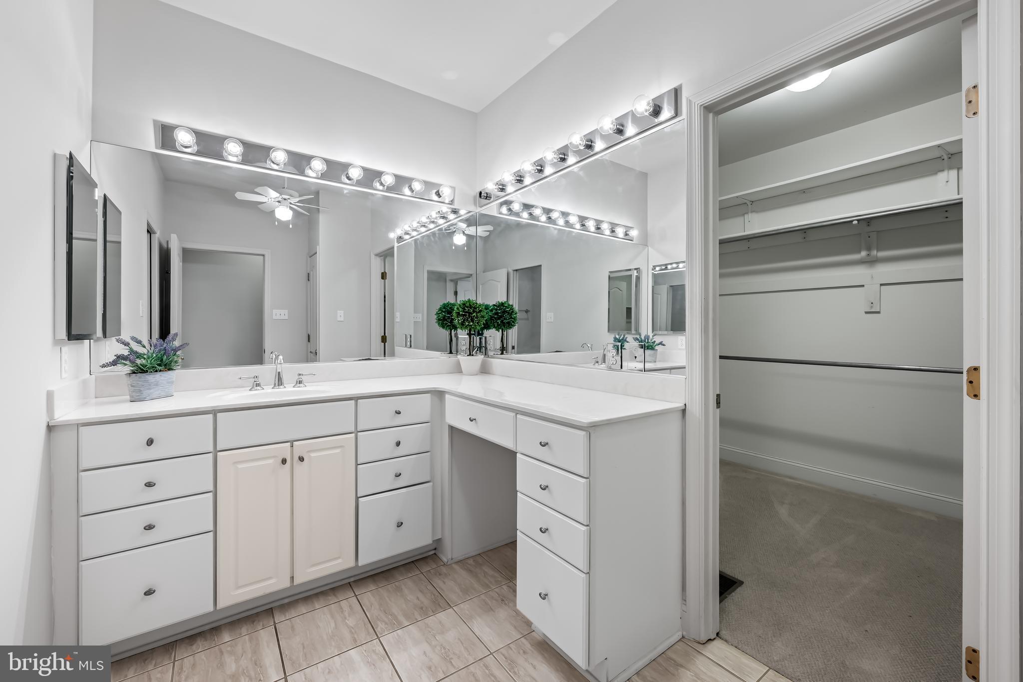 CROSS KEYS - Residential