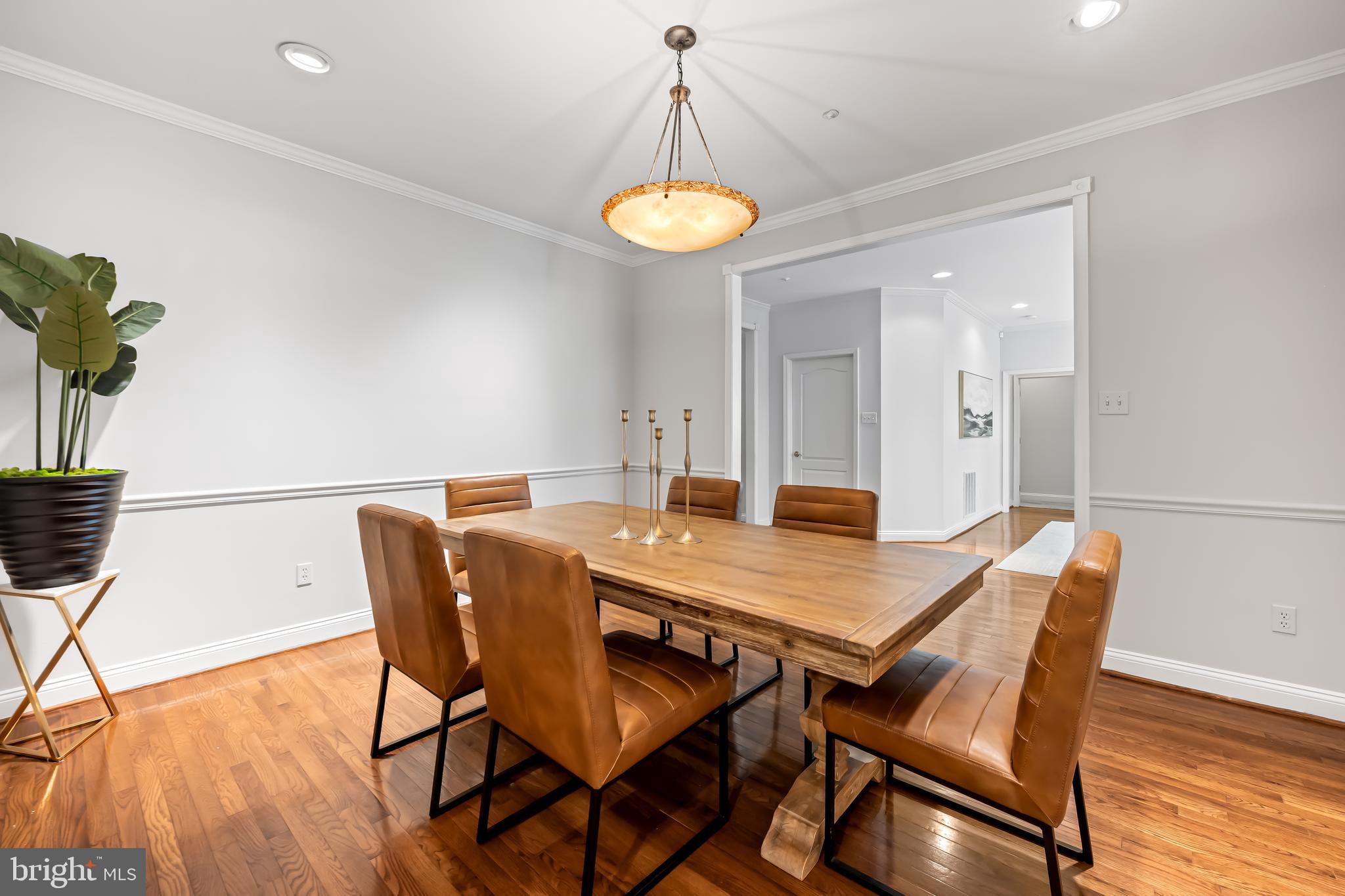 CROSS KEYS - Residential